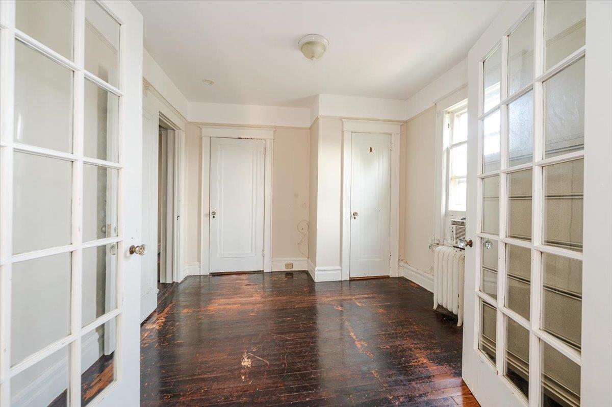 2312 Morgan Avenue Property Photo 10