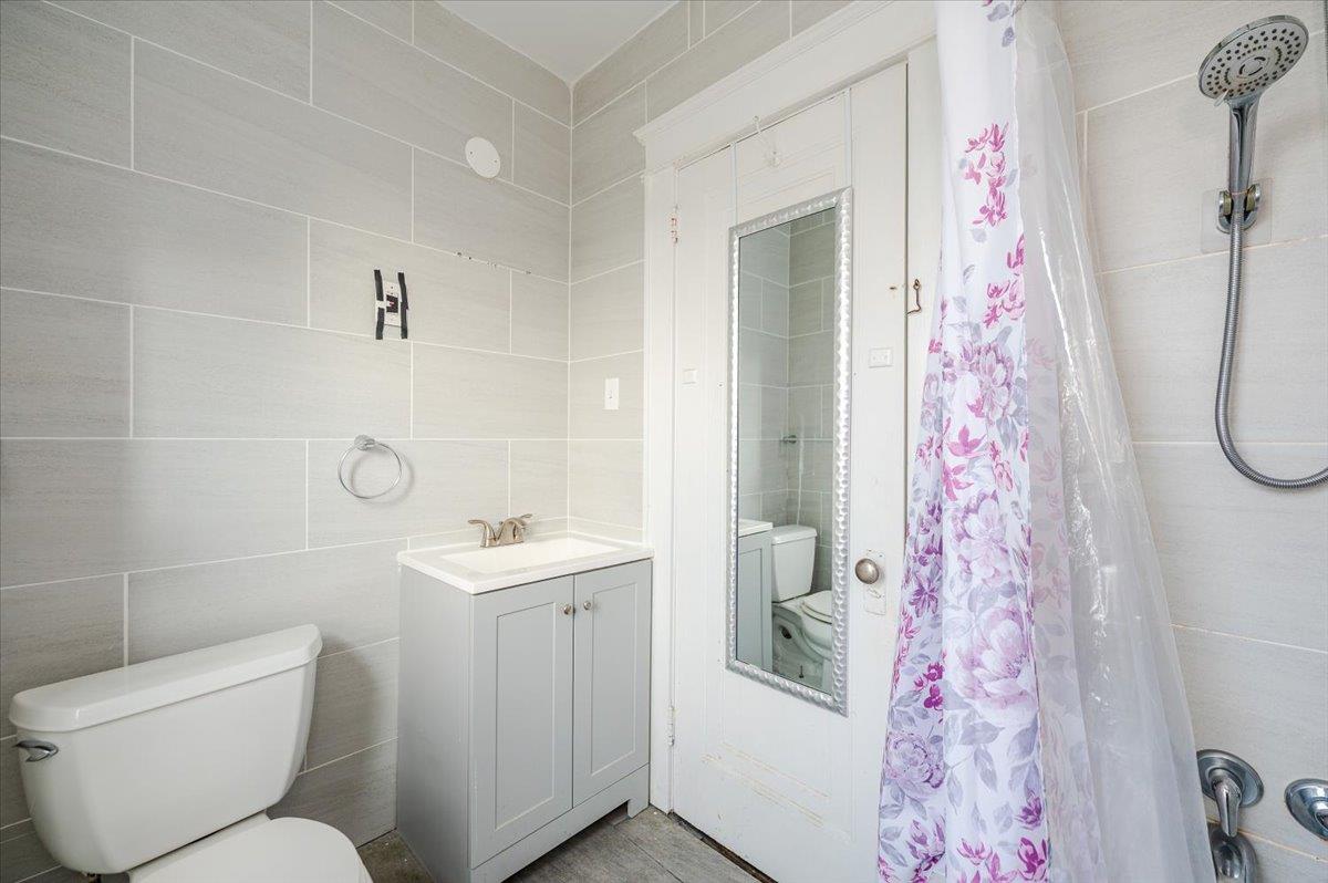 2312 Morgan Avenue Property Photo 13