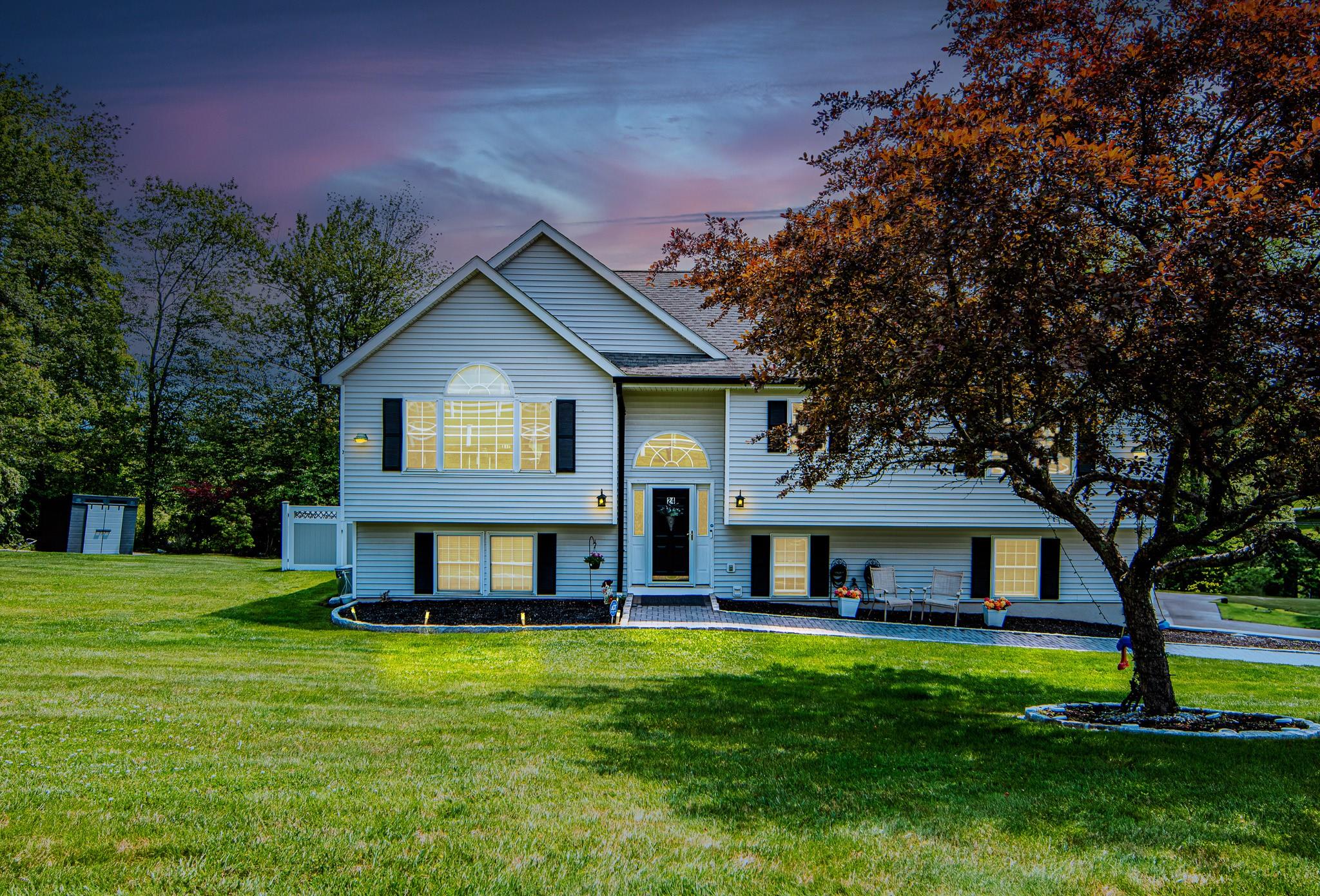 24 Interlochen Road Property Photo 1