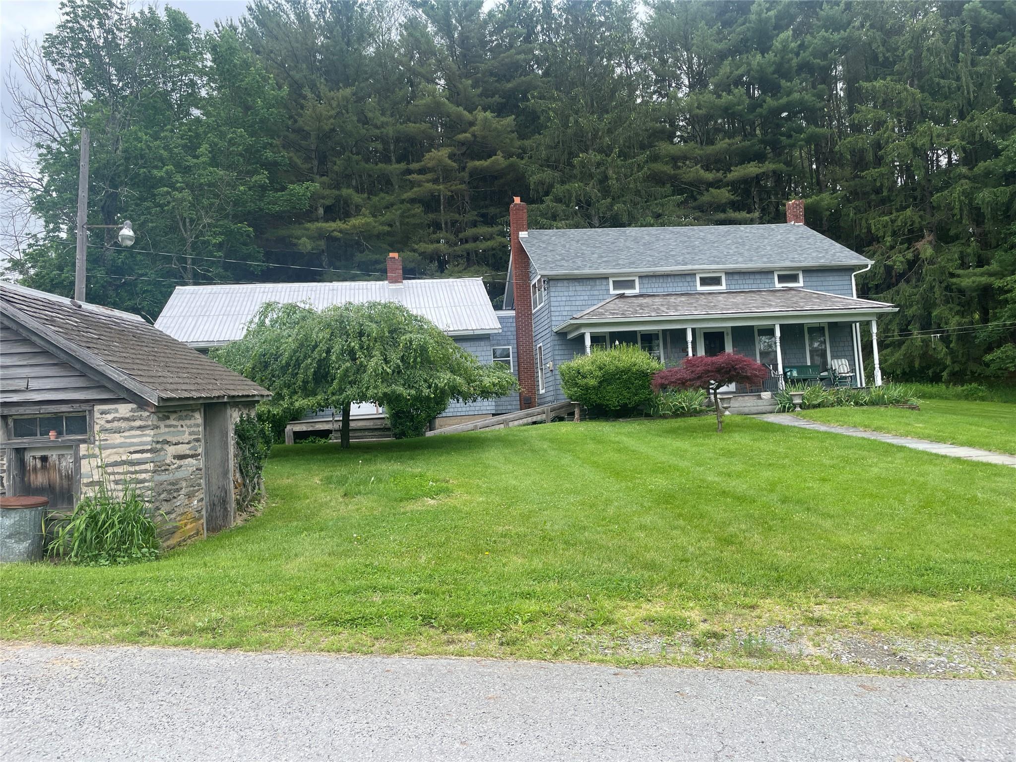 182 Henderson Road Property Photo 1
