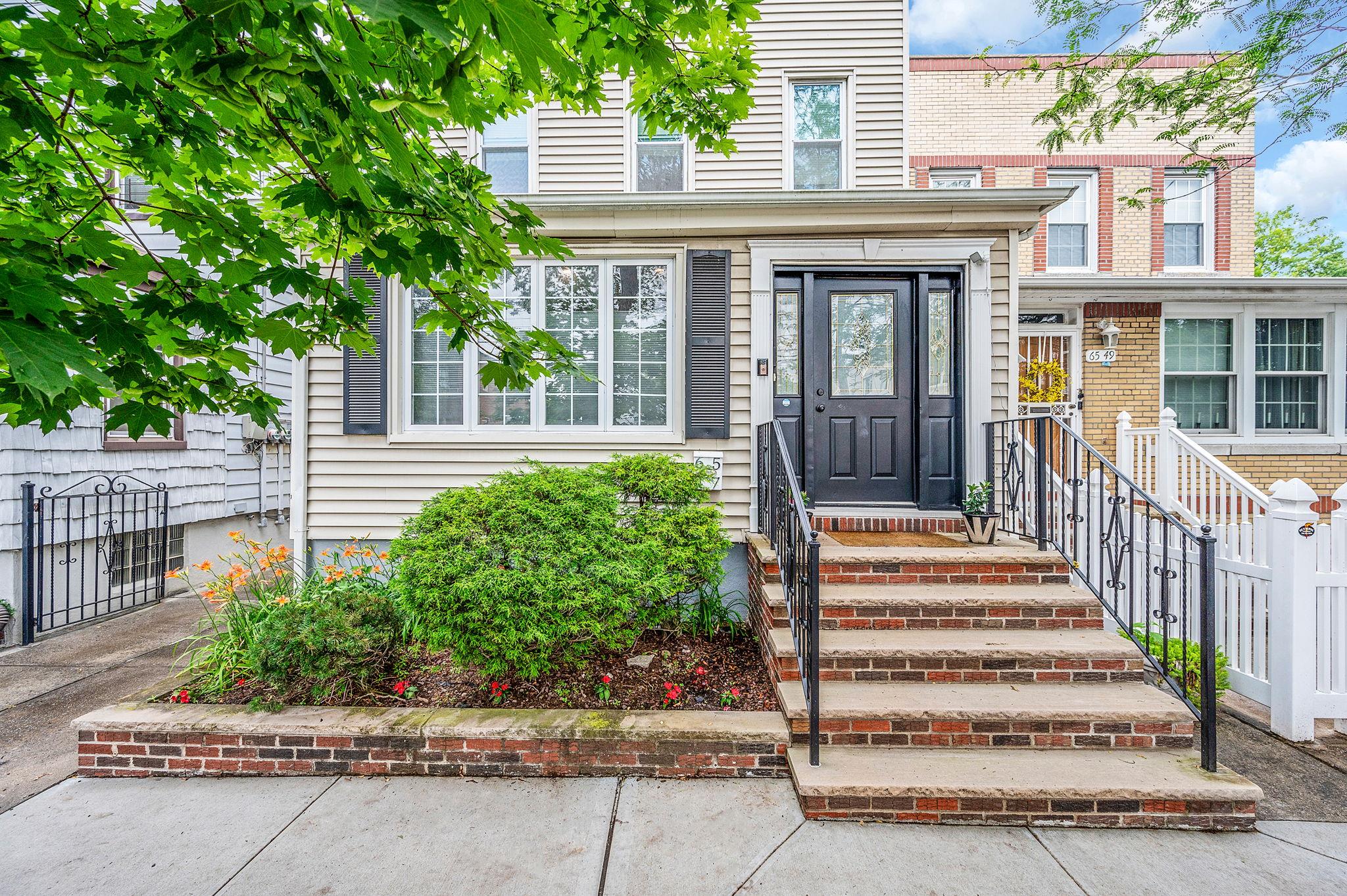 65-47 79th Street Property Photo 2