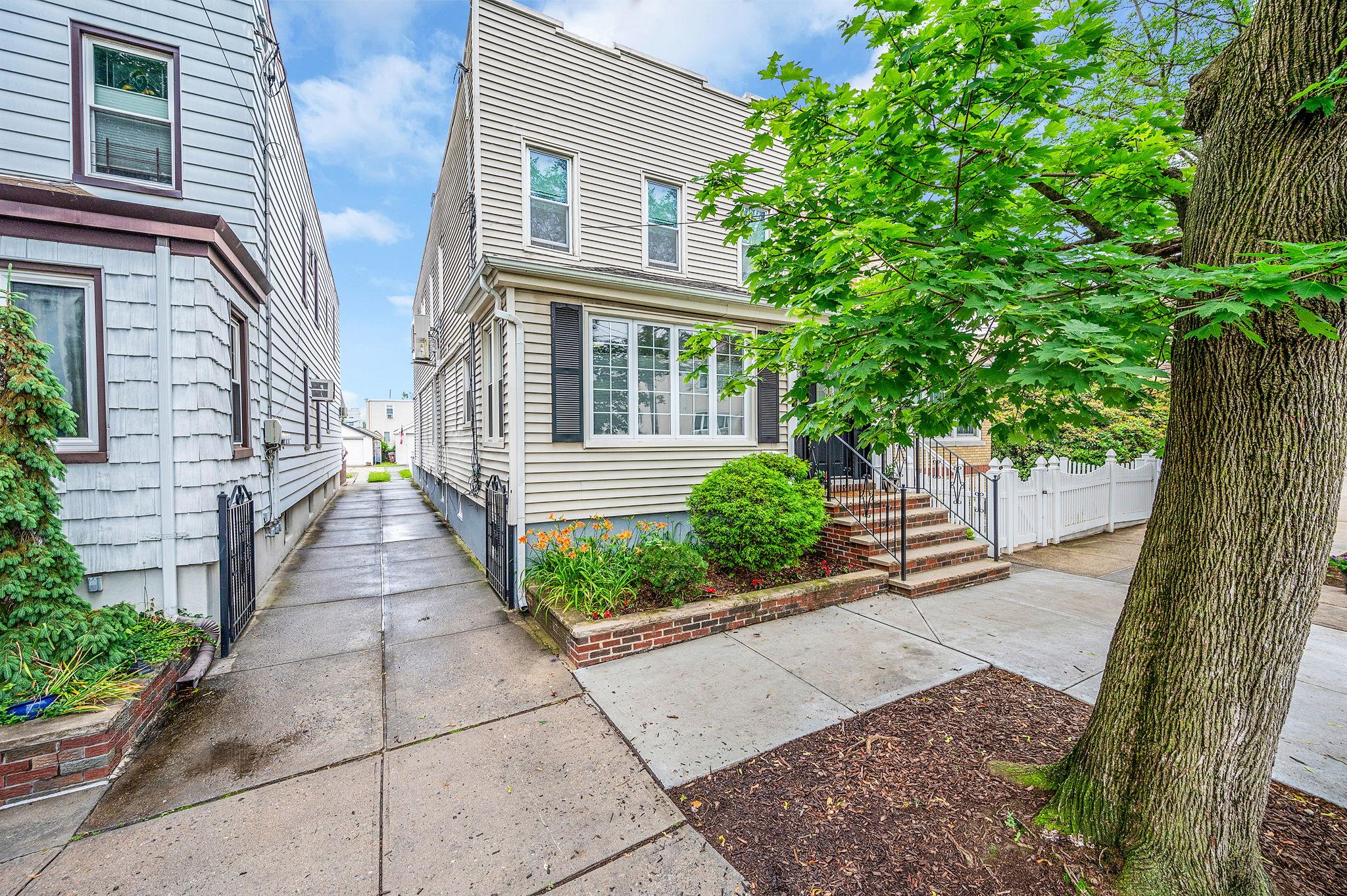 65-47 79th Street Property Photo 3