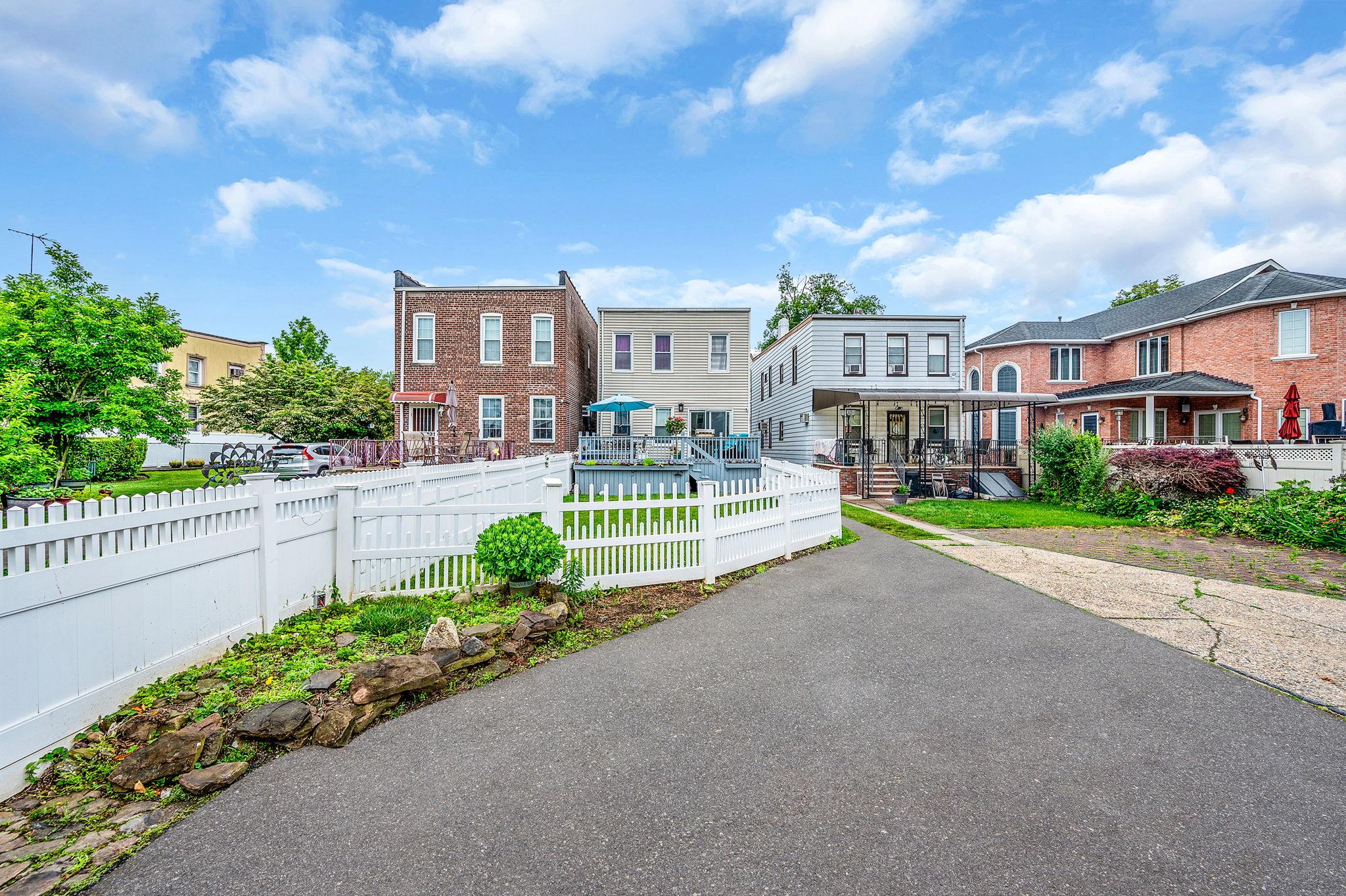 65-47 79th Street Property Photo 8