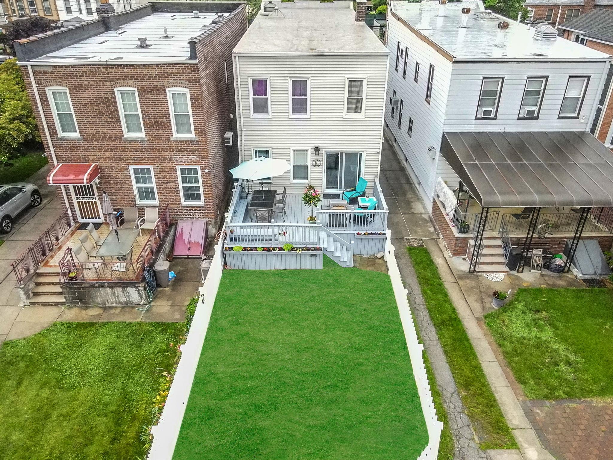 65-47 79th Street Property Photo 9