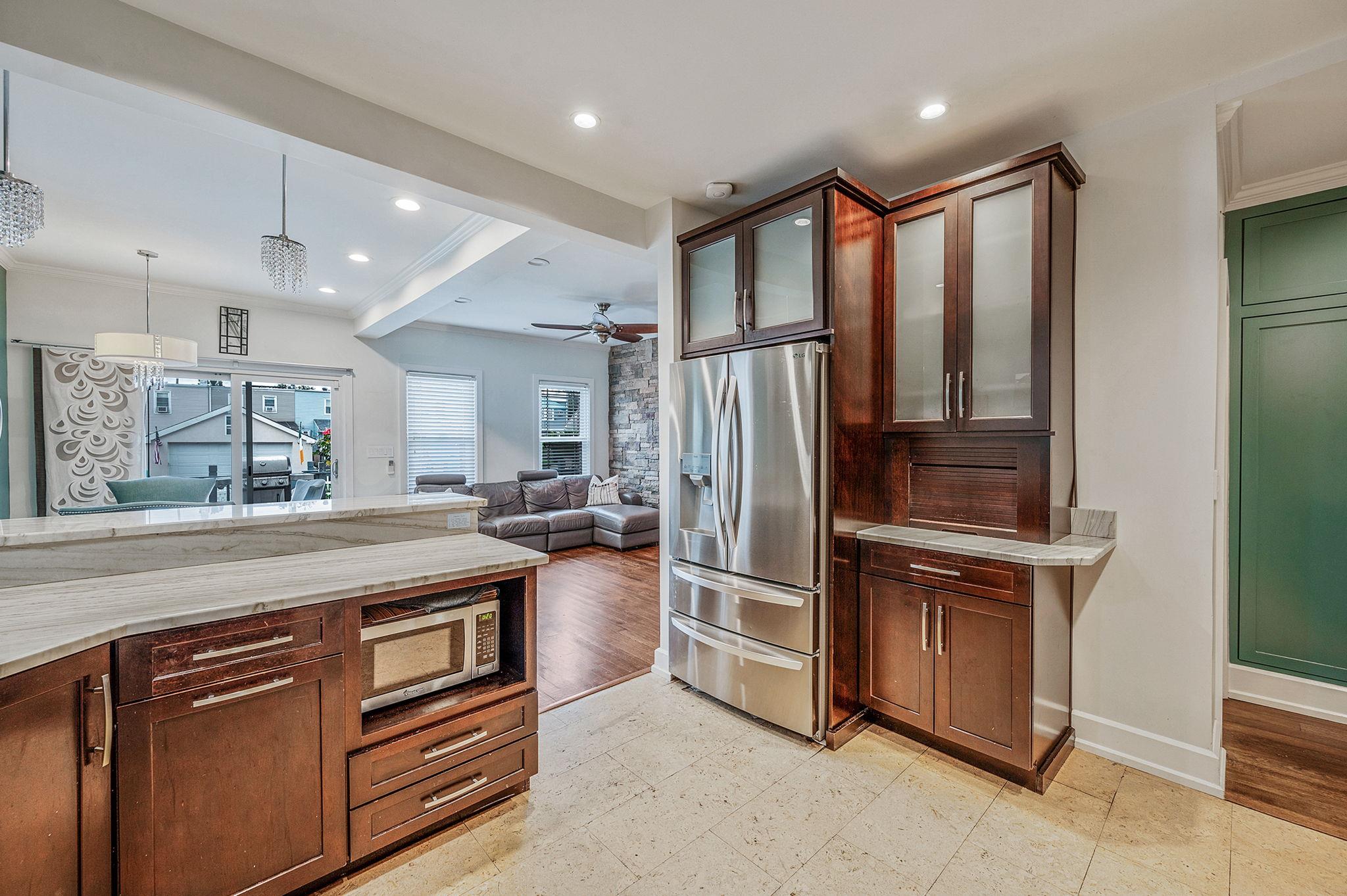 65-47 79th Street Property Photo 18