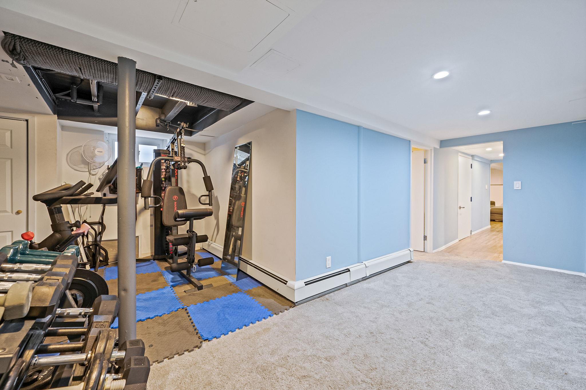 65-47 79th Street Property Photo 31