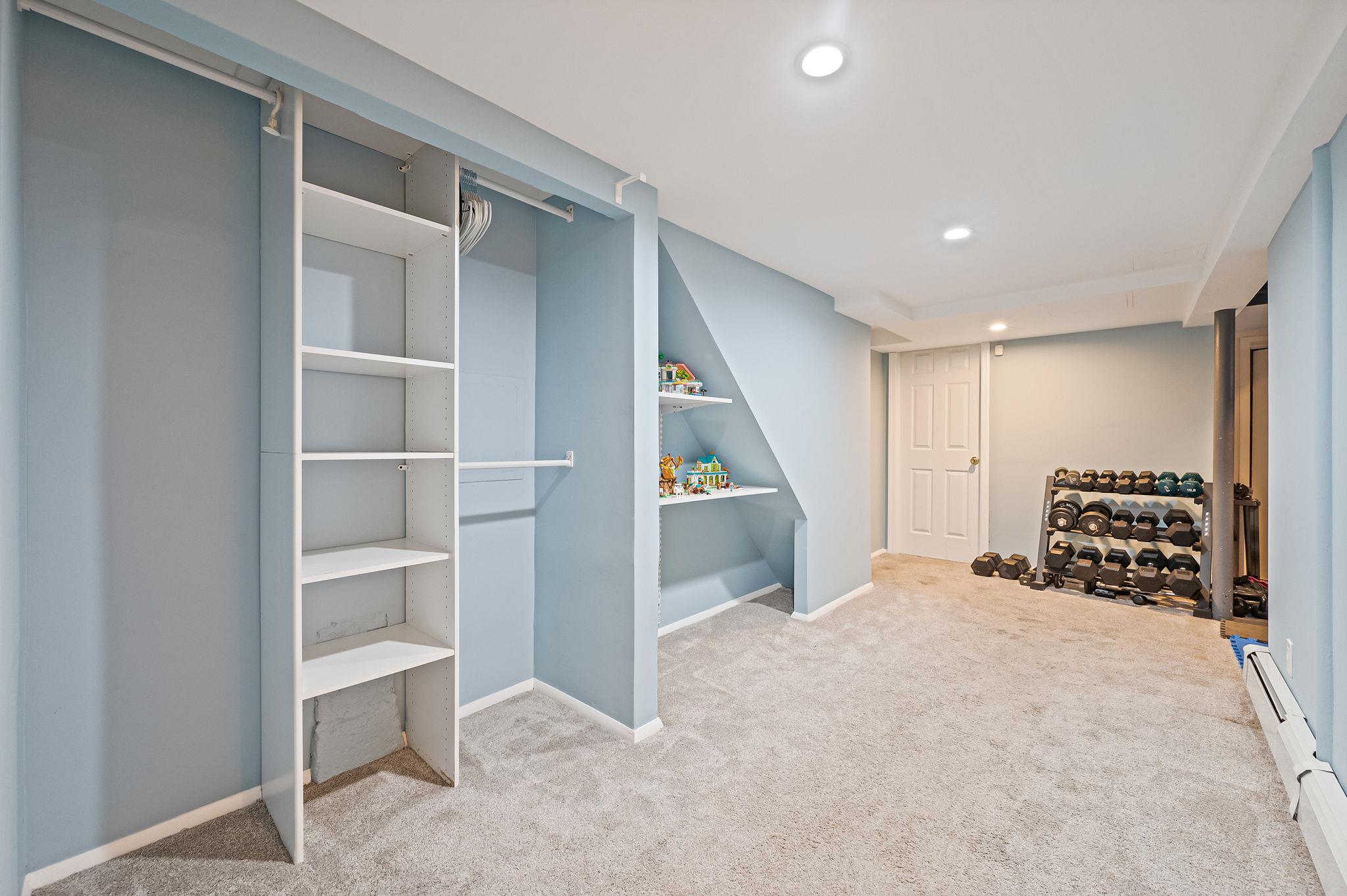 65-47 79th Street Property Photo 33