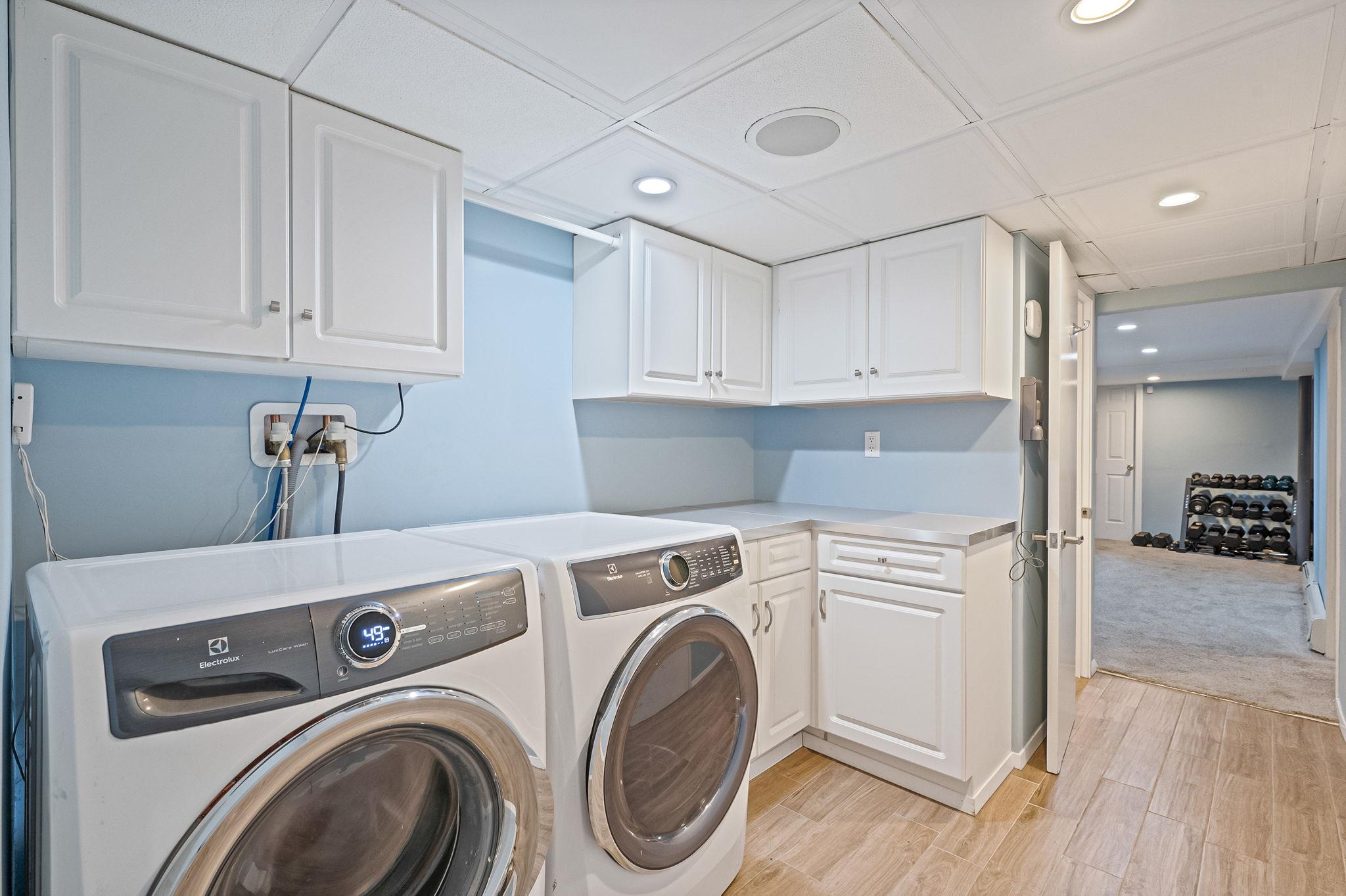 65-47 79th Street Property Photo 35