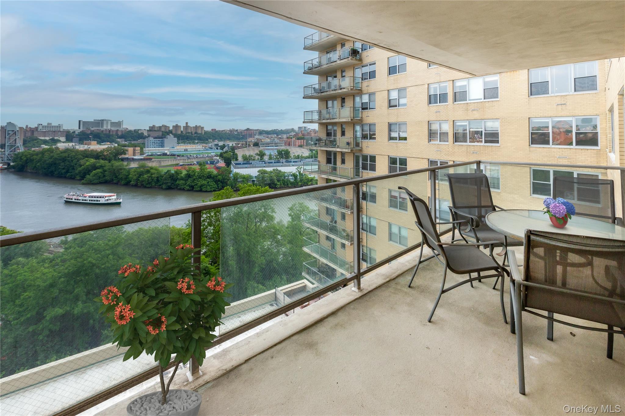 2500 Johnson Avenue 7s Property Photo 2