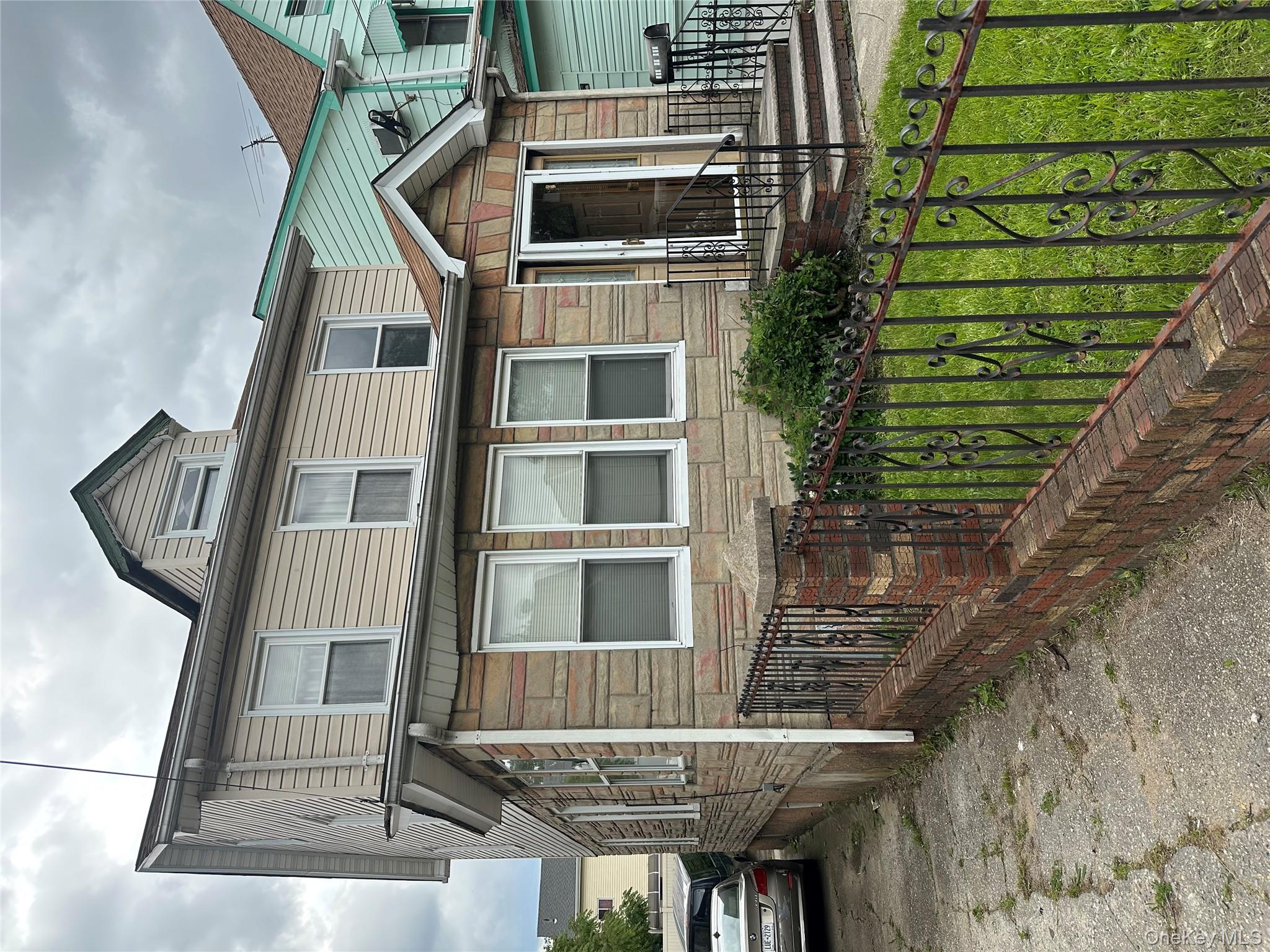 11628 167th Street Property Photo 1