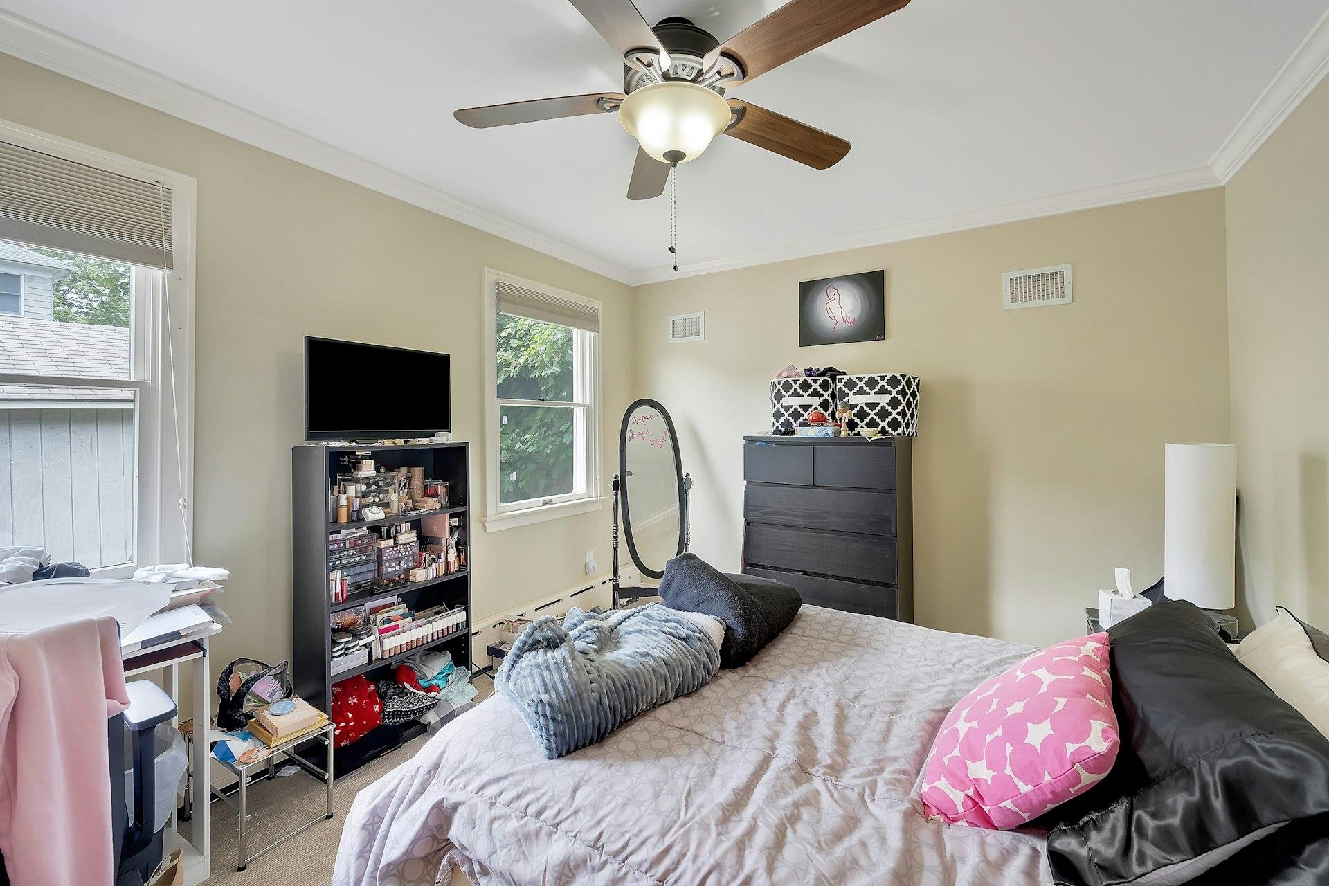 12 Congress Street Property Photo 14