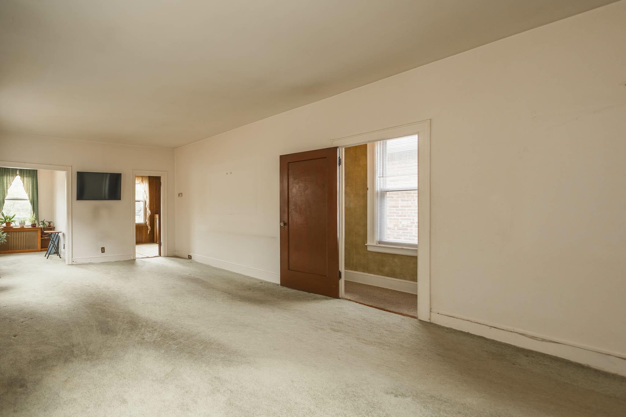 40-29 201 Street A, B, C Property Photo 17