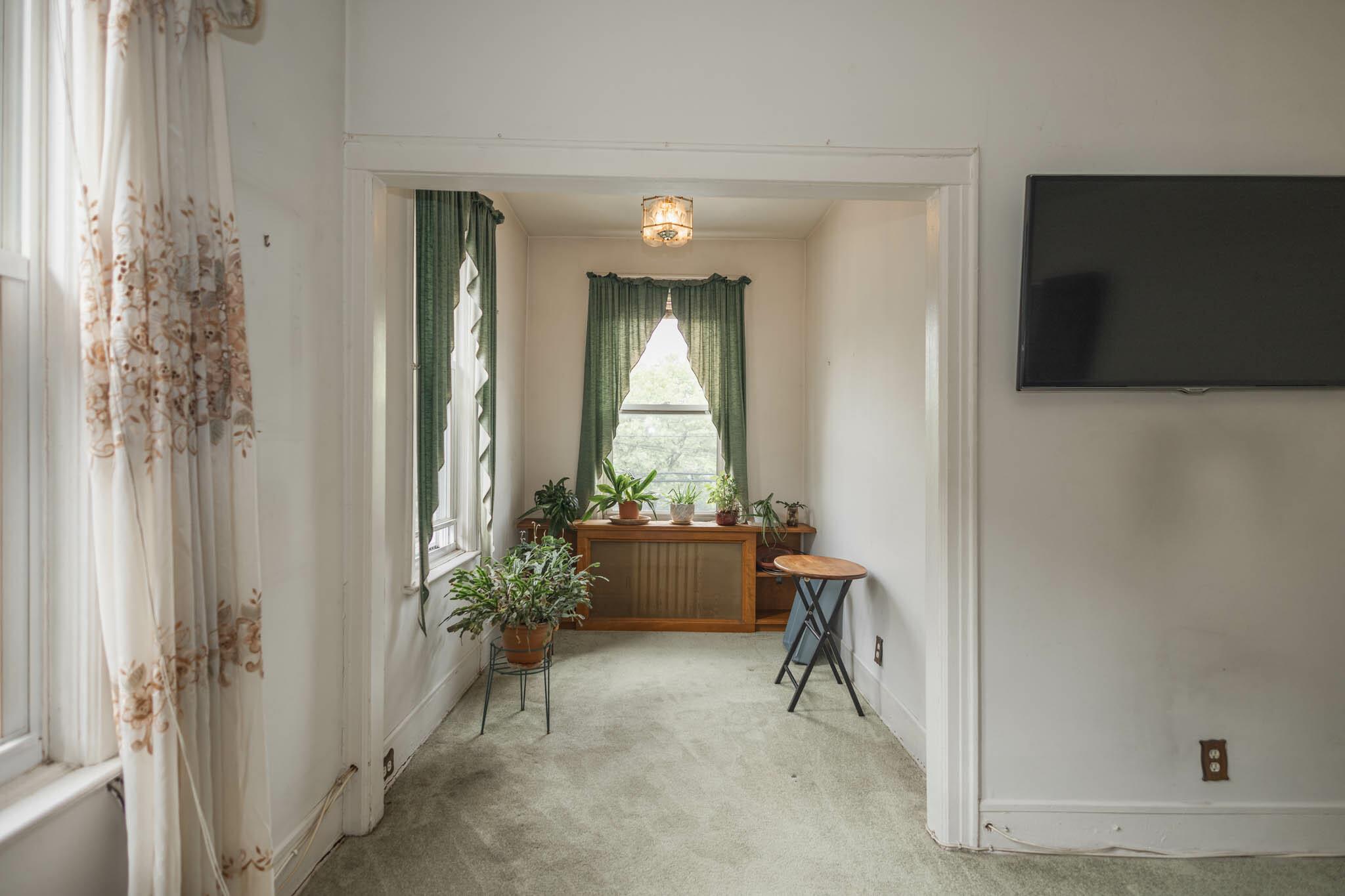 40-29 201 Street A, B, C Property Photo 18