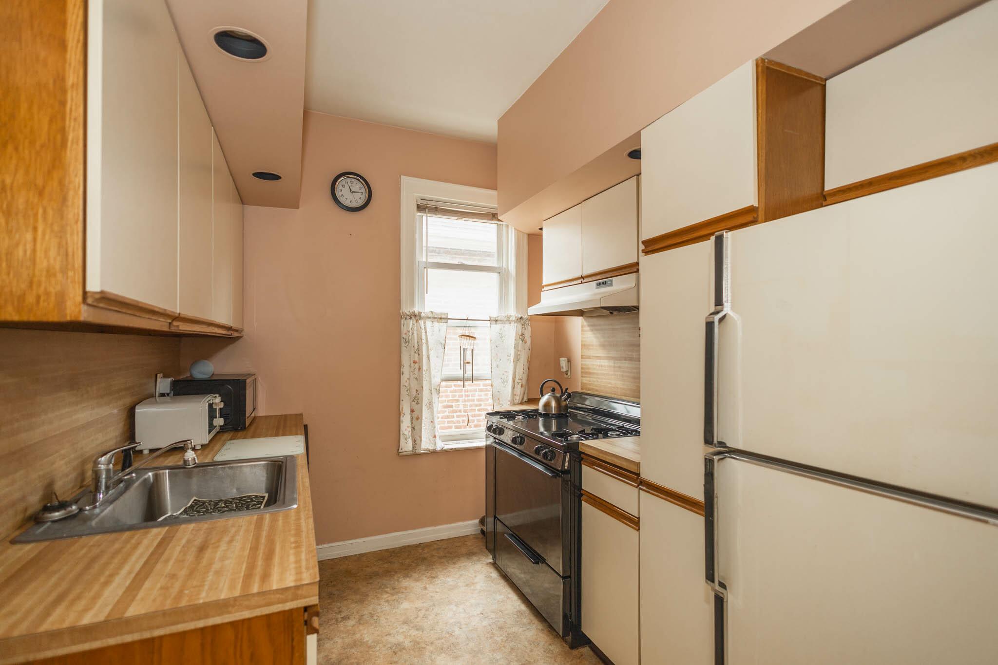 40-29 201 Street A, B, C Property Photo 23