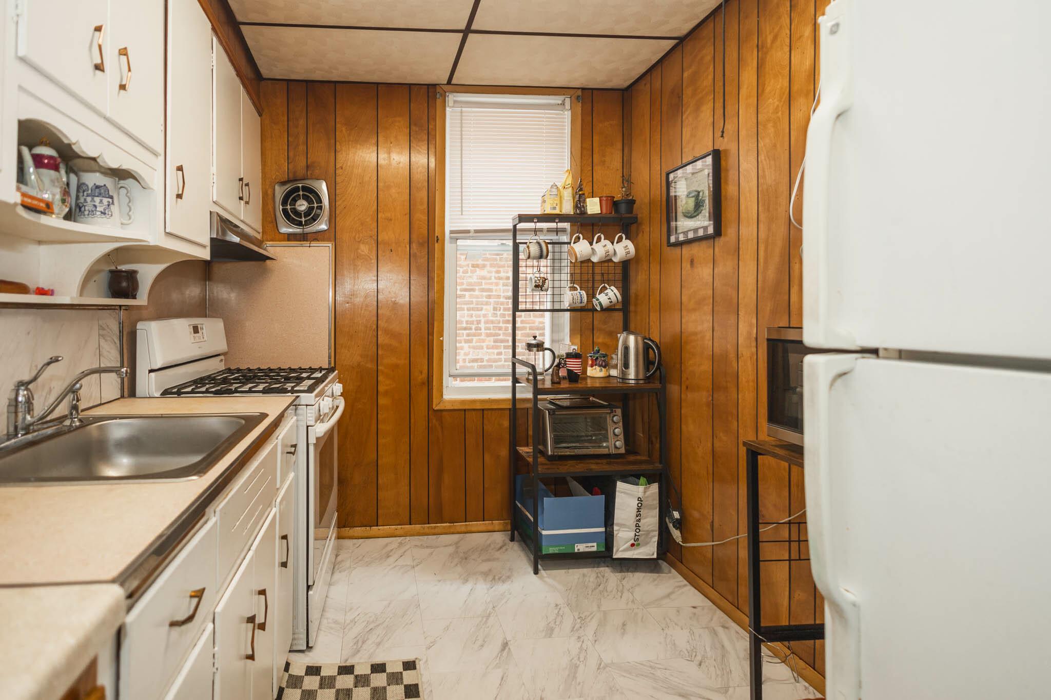 40-29 201 Street A, B, C Property Photo 33