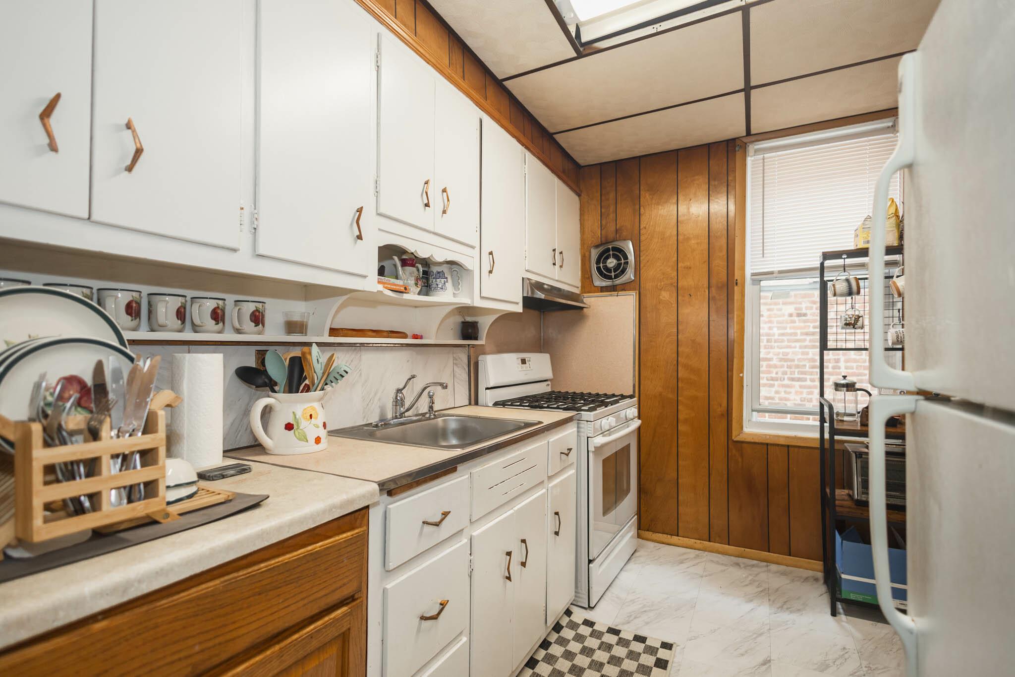 40-29 201 Street A, B, C Property Photo 34