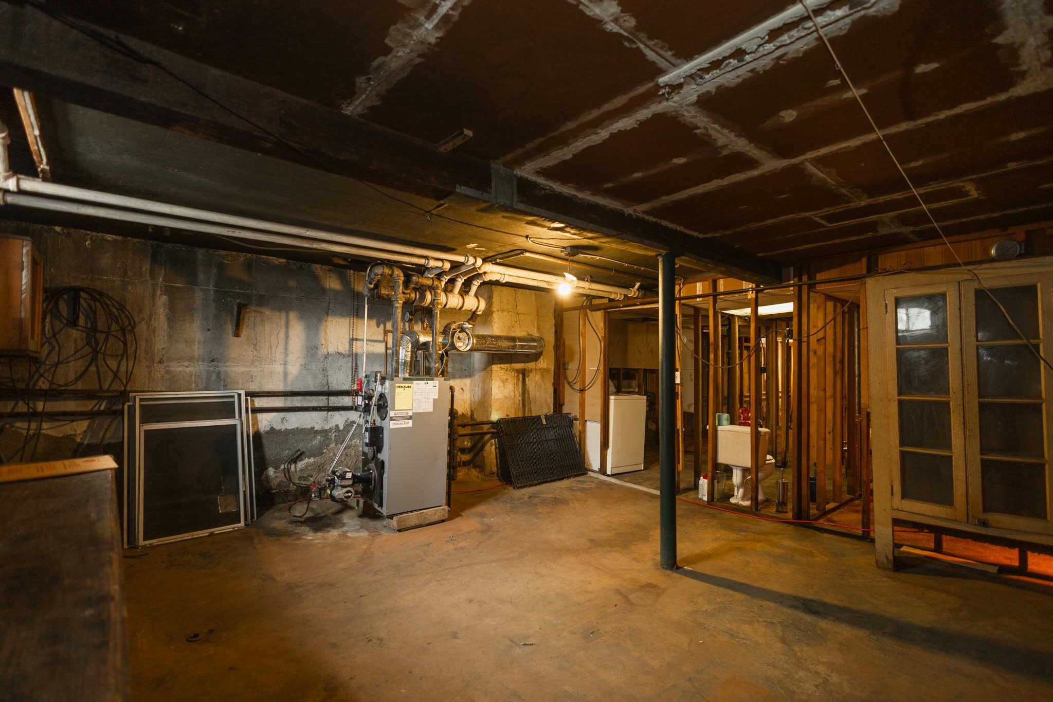 40-29 201 Street A, B, C Property Photo 45