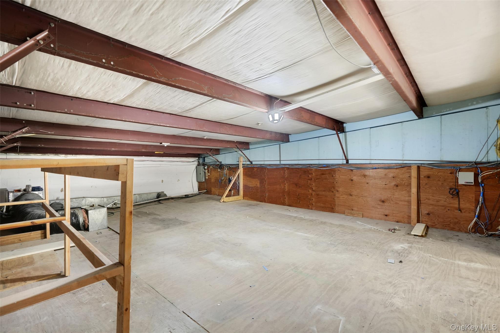 300 Adams Street Property Photo 19