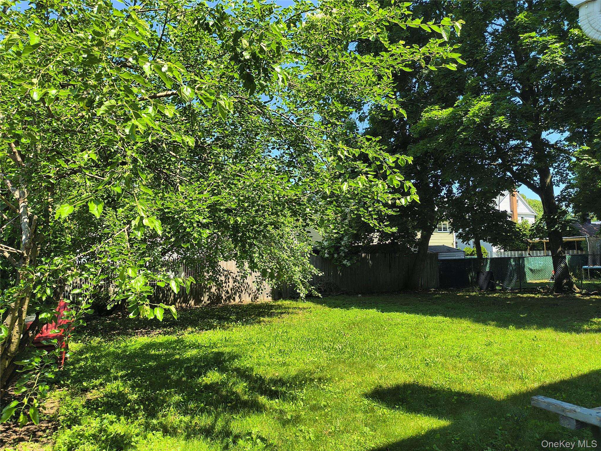 1056 E Arthur Street Property Photo 4