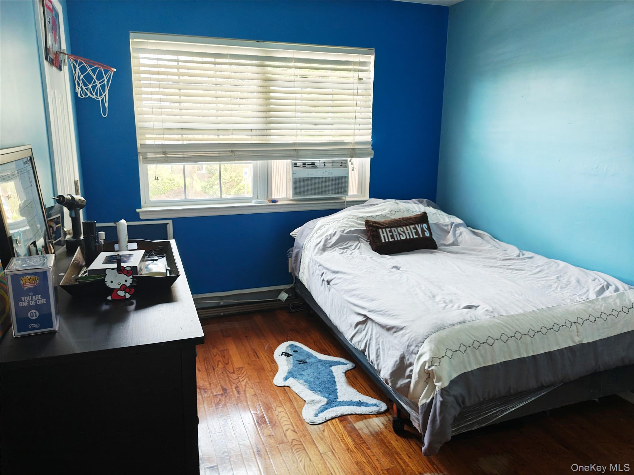 1056 E Arthur Street Property Photo 13
