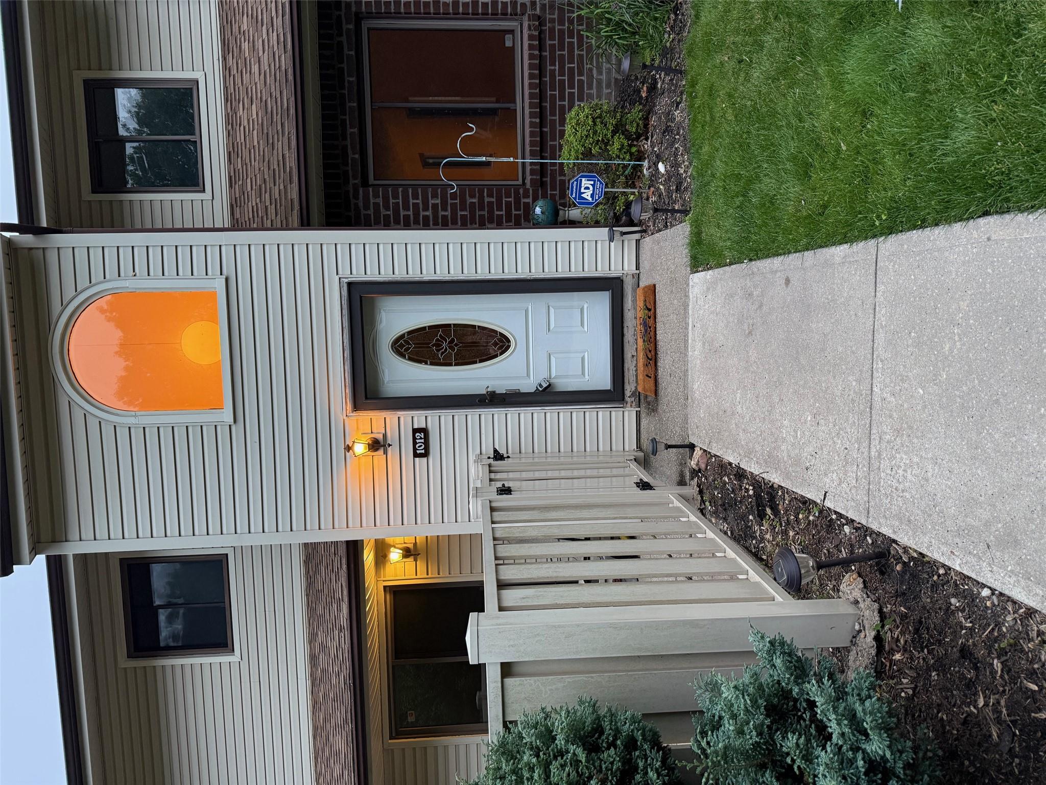1012 Skyline Drive Property Photo 1