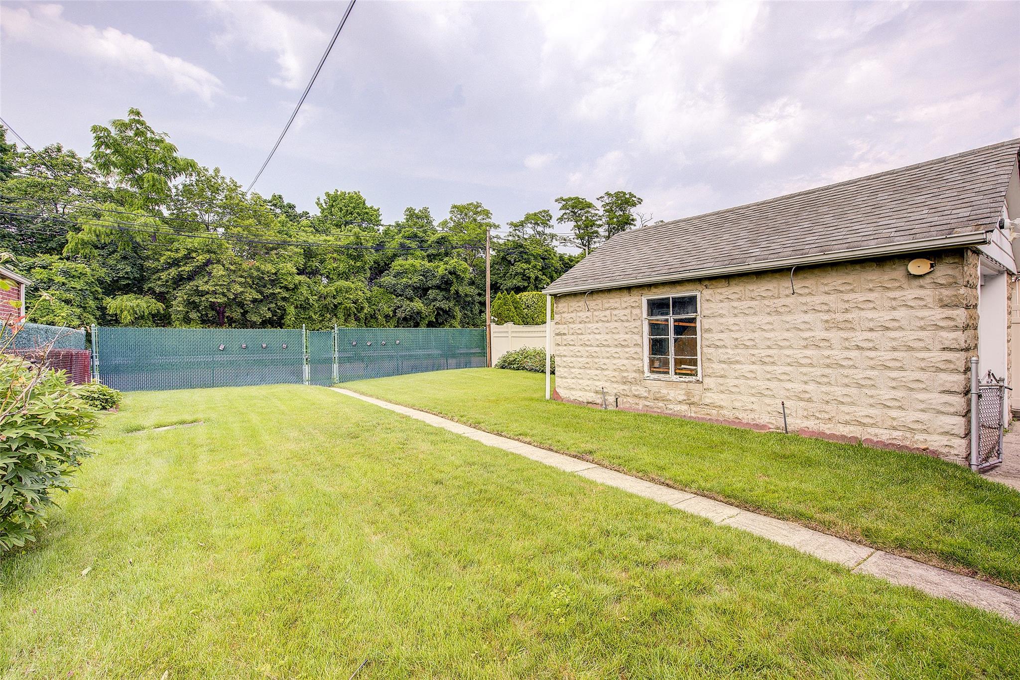 163-49 15th Drive Property Photo 47