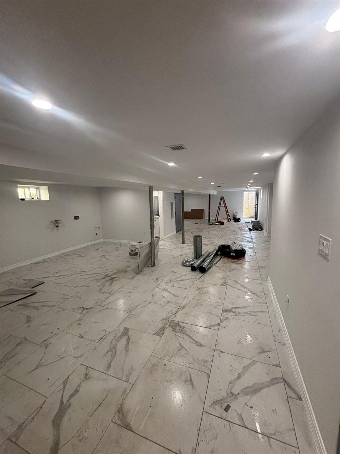 167-12 110 Avenue Property Photo 2