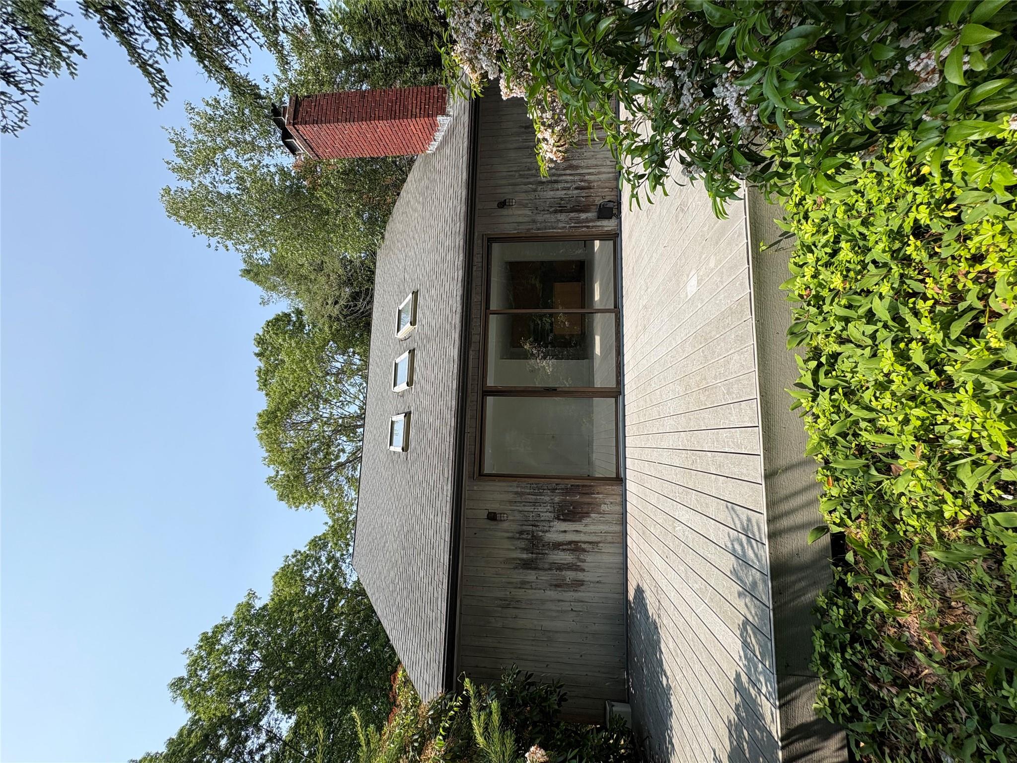 165 Roses Grove Road Property Photo 1