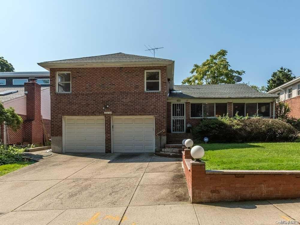 222-60 Birmington Parkway Property Photo 1