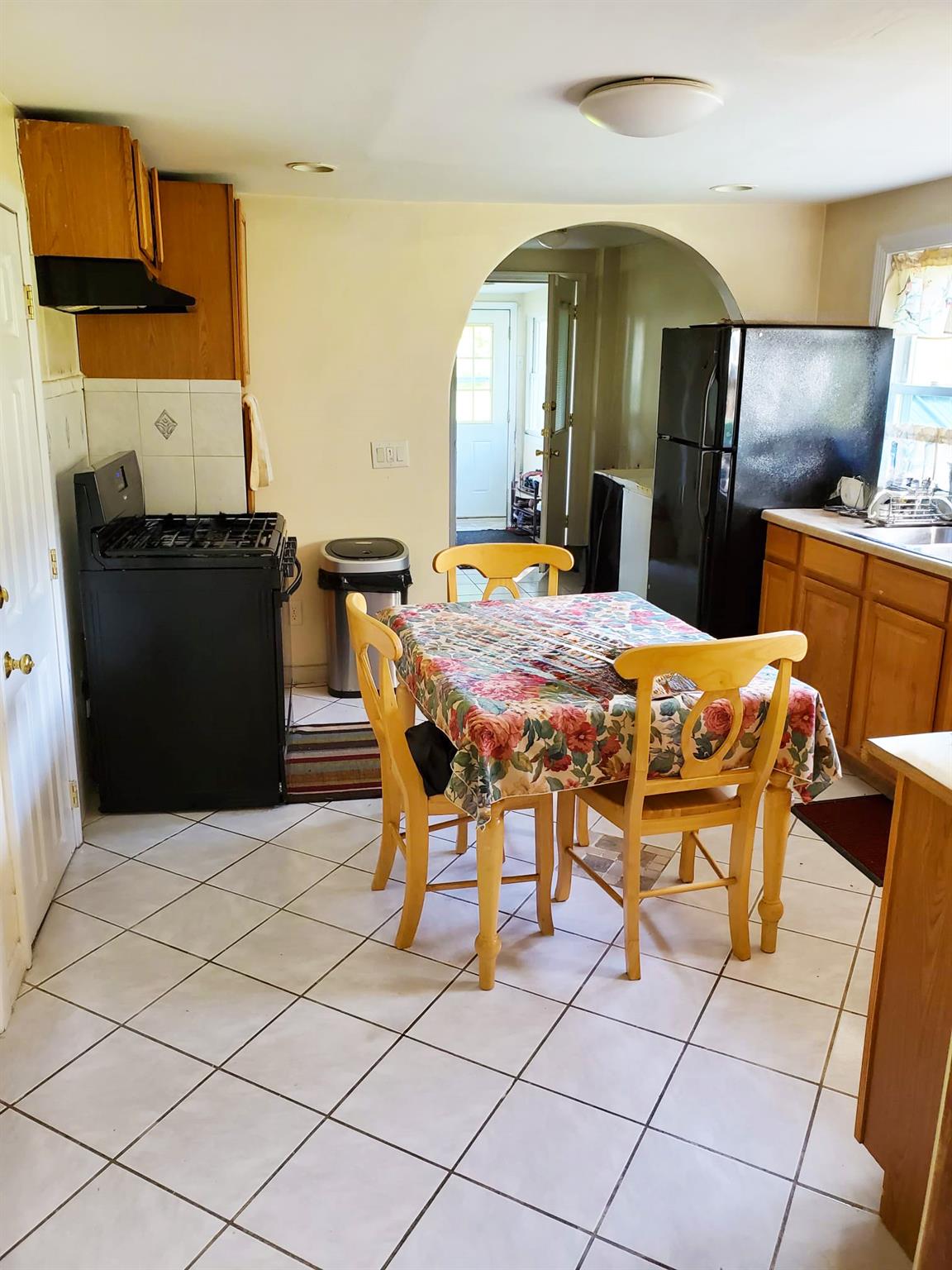 892 Bowbell Road Property Photo 10