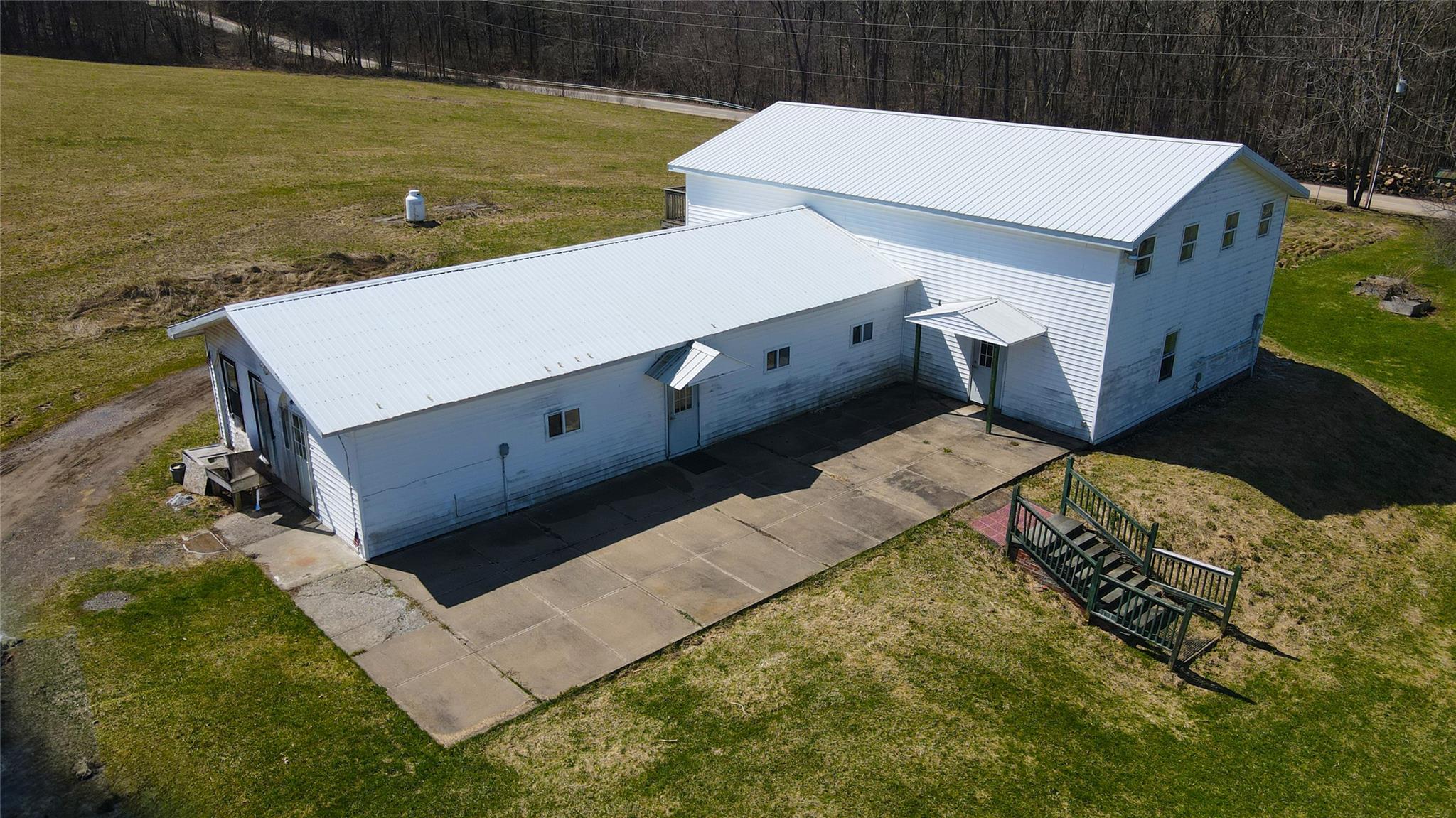 892 Bowbell Road Property Photo 24