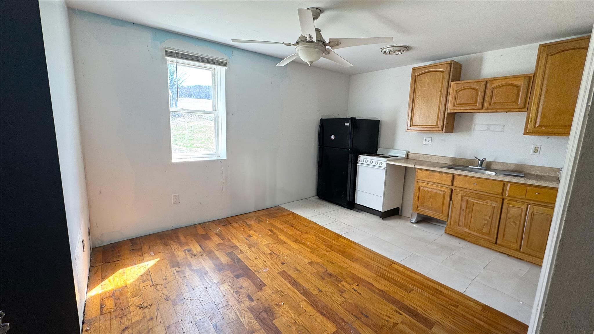 892 Bowbell Road Property Photo 32