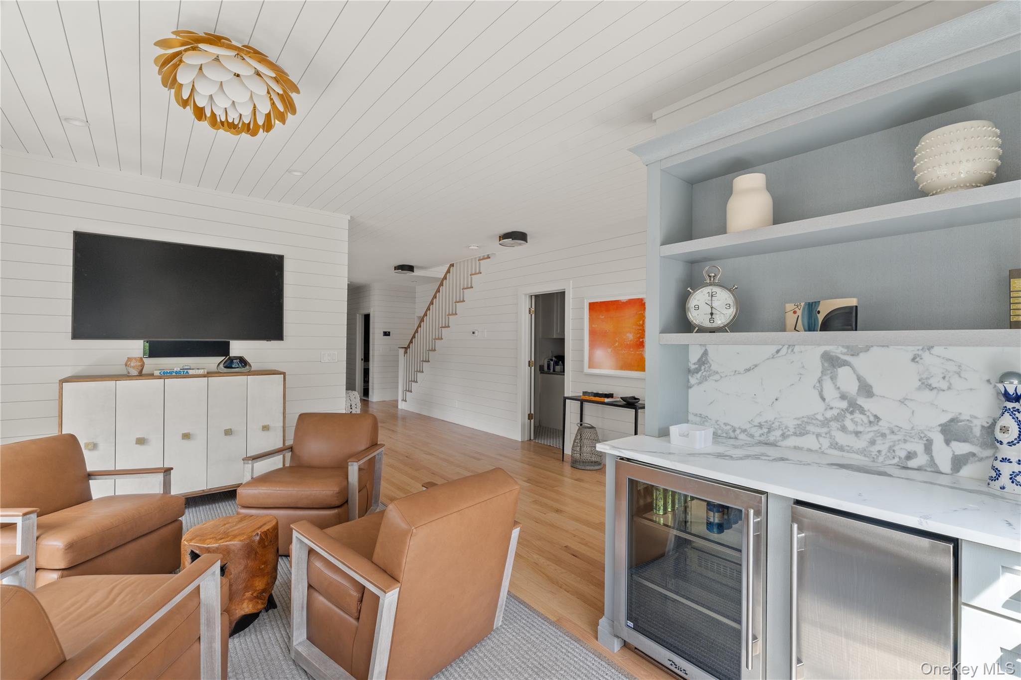 1005 Surf View Property Photo 11