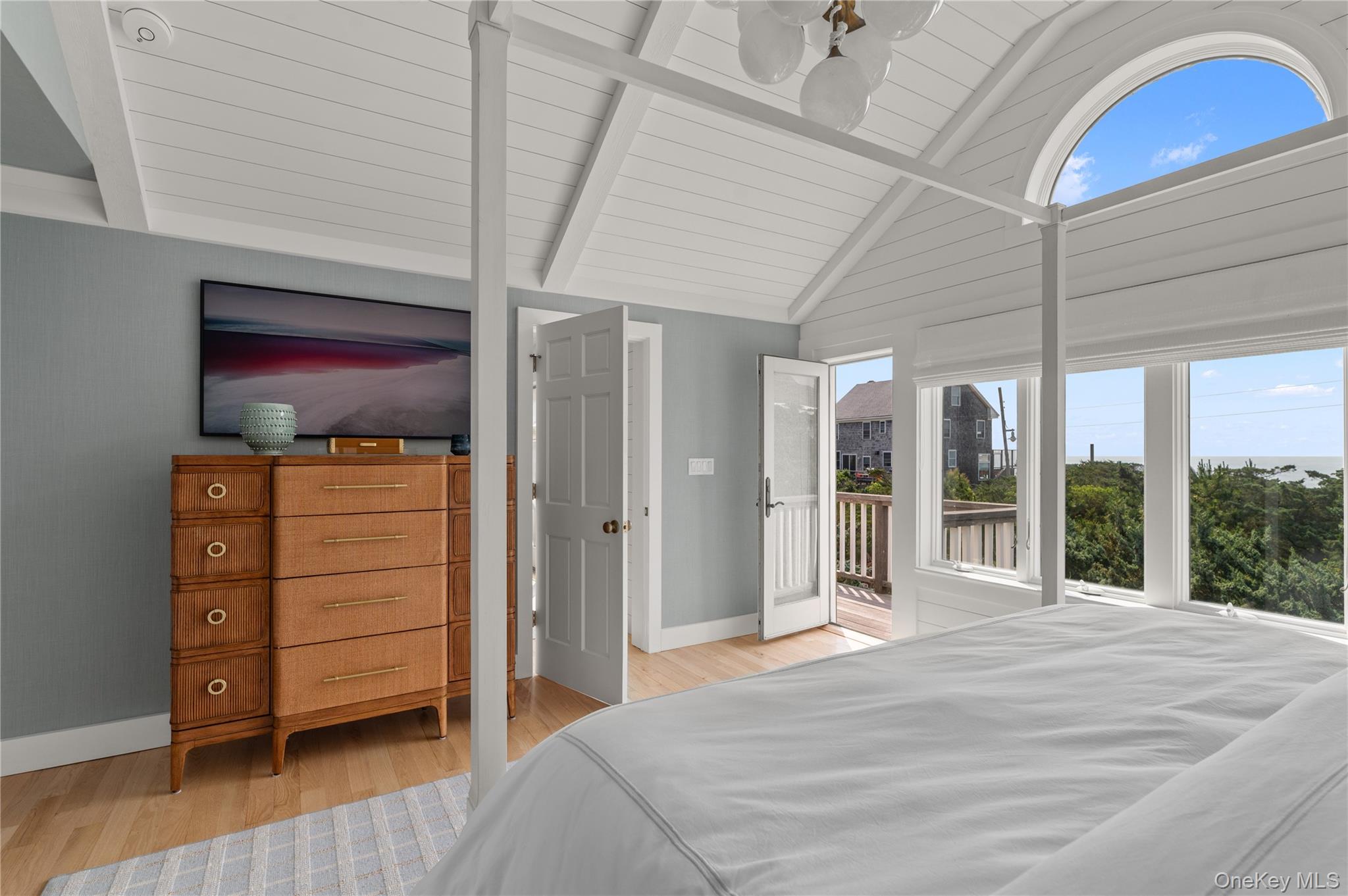 1005 Surf View Property Photo 20