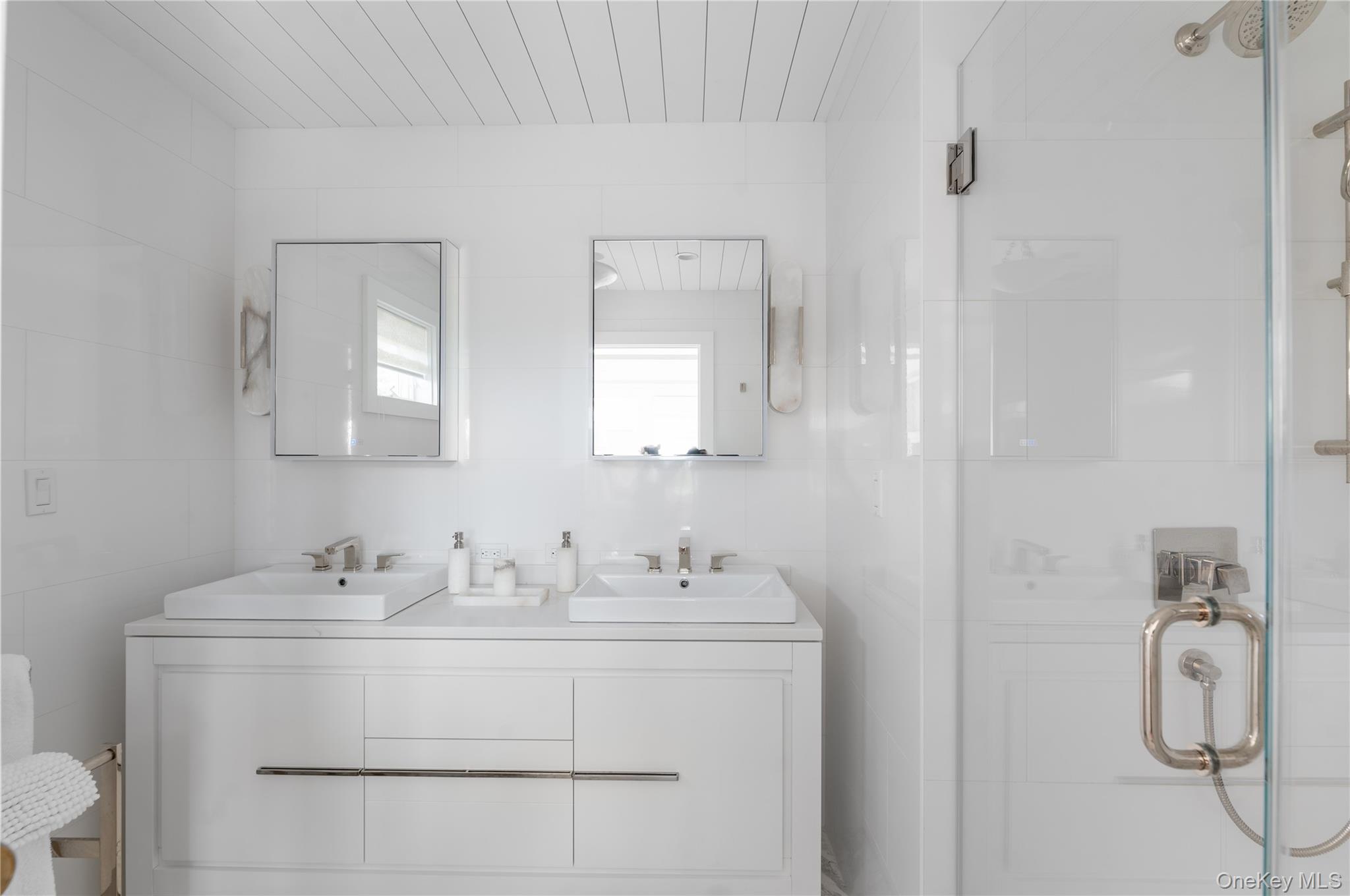 1005 Surf View Property Photo 26