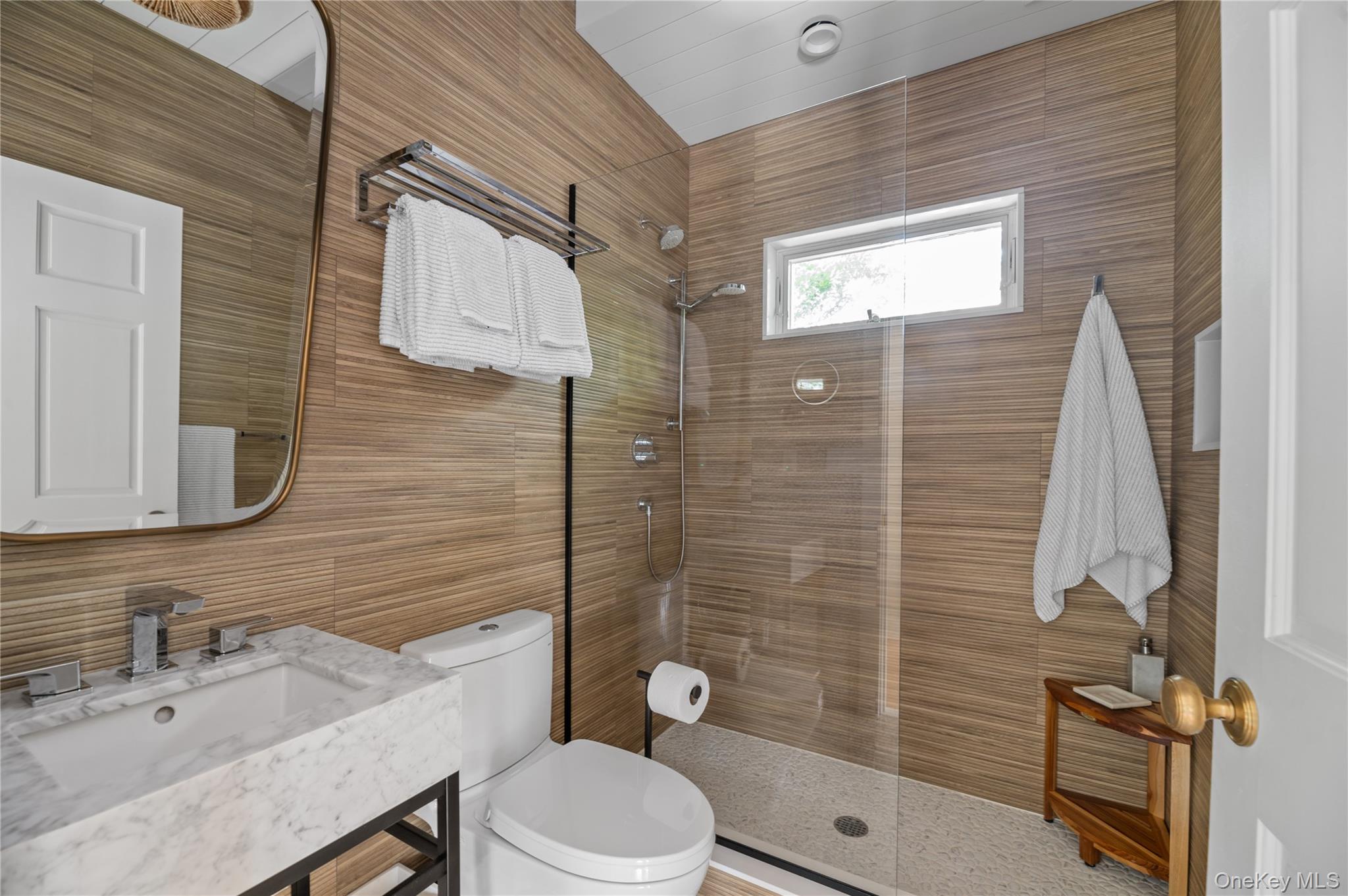 1005 Surf View Property Photo 31