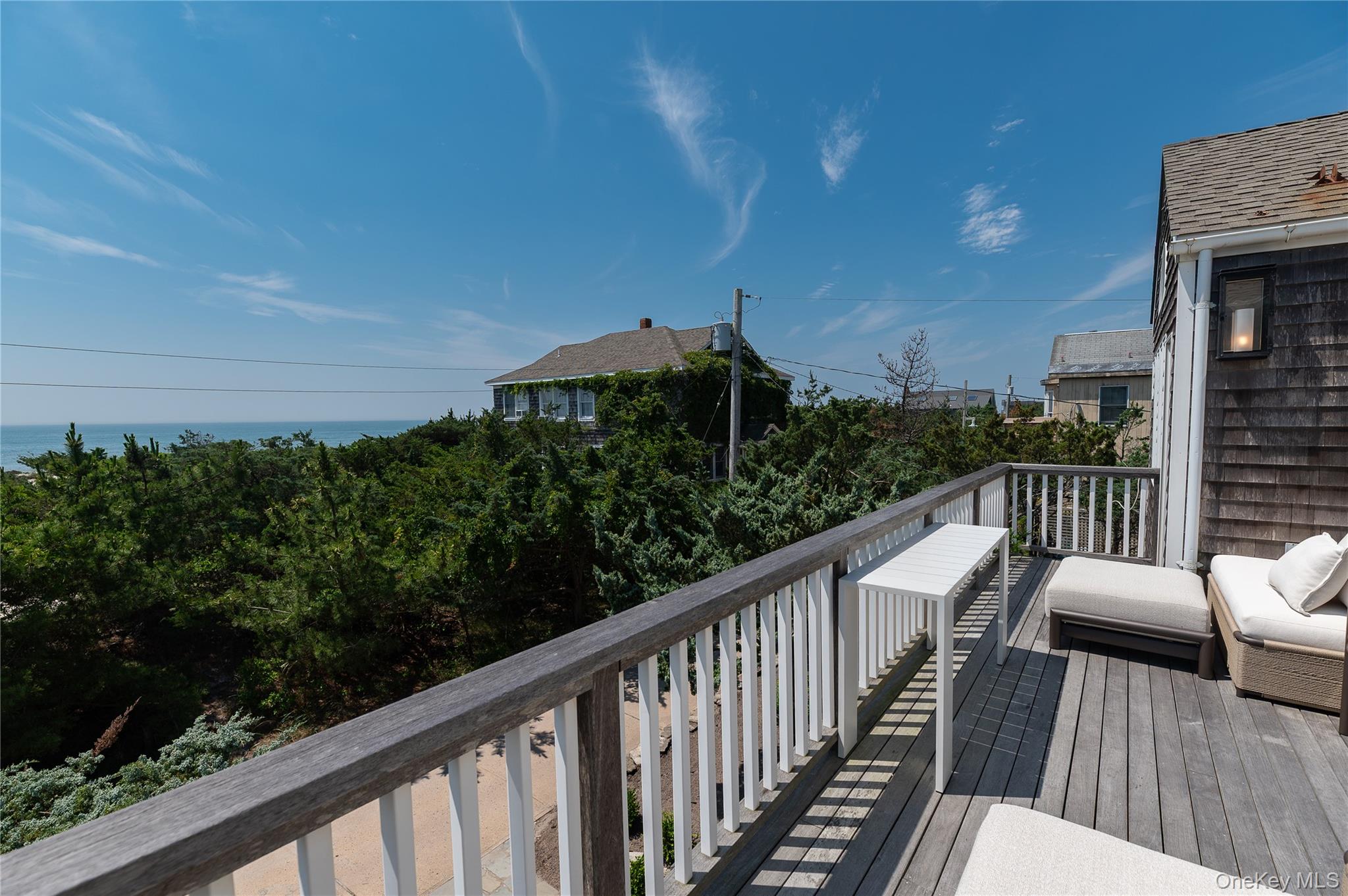 1005 Surf View Property Photo 37