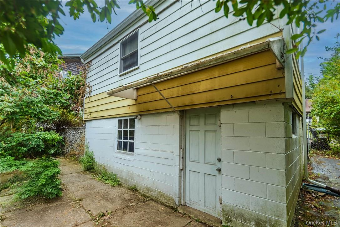 9 Oakland Avenue Property Photo 26