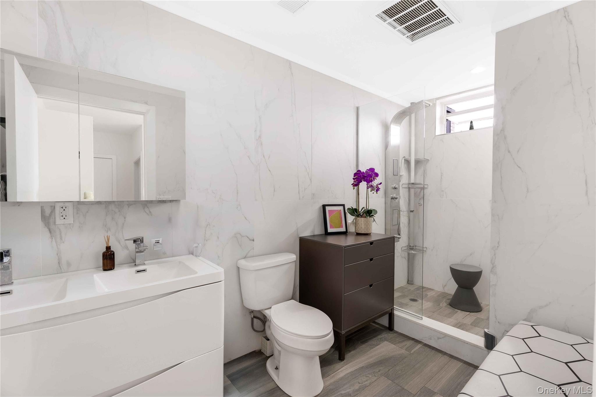 2222 Ocean Avenue Ph-b Property Photo 11