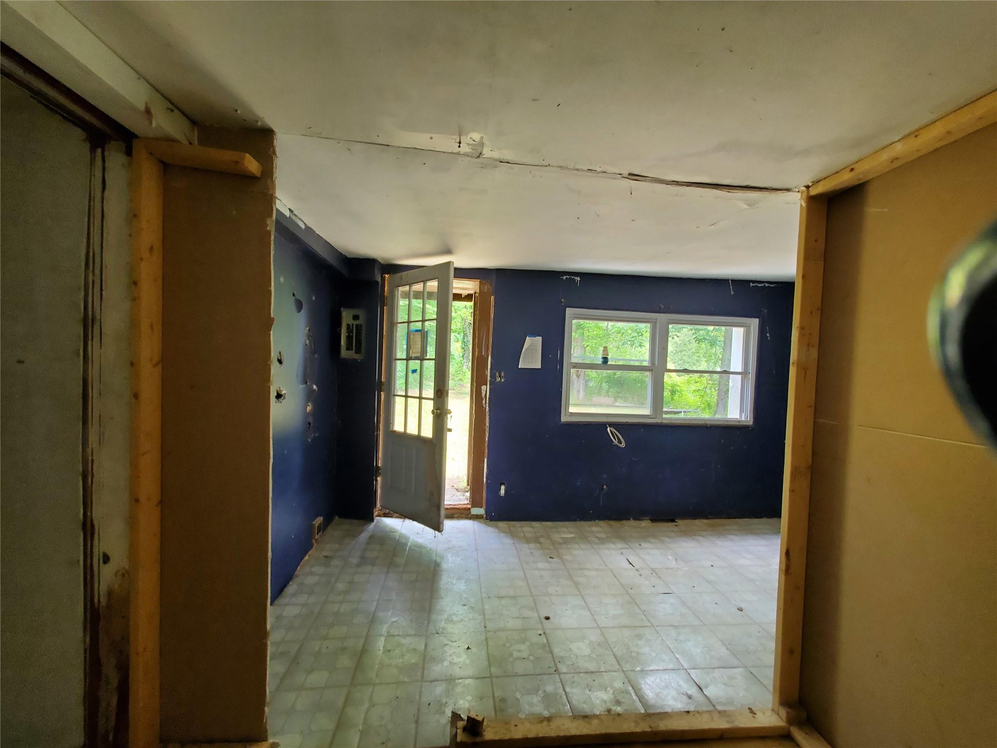 87 W Pine Road Property Photo 6