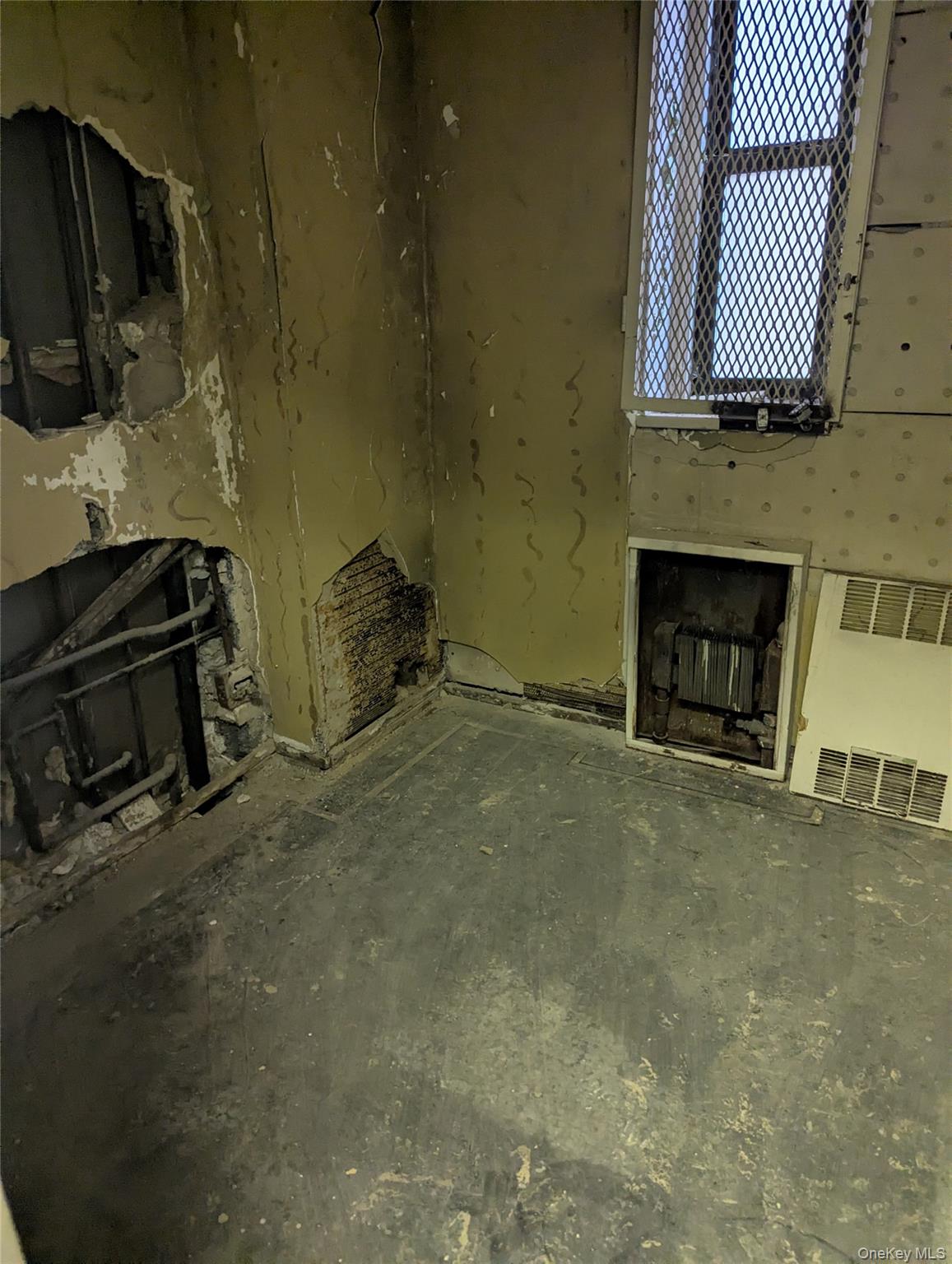 910 Sheridan Avenue E Property Photo 7