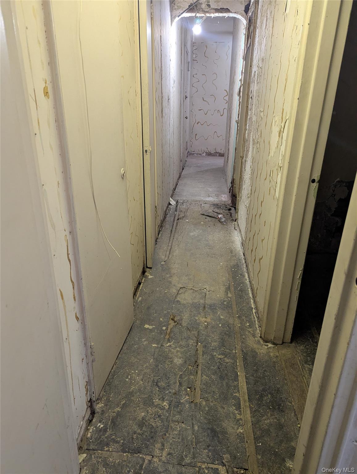 910 Sheridan Avenue E Property Photo 10