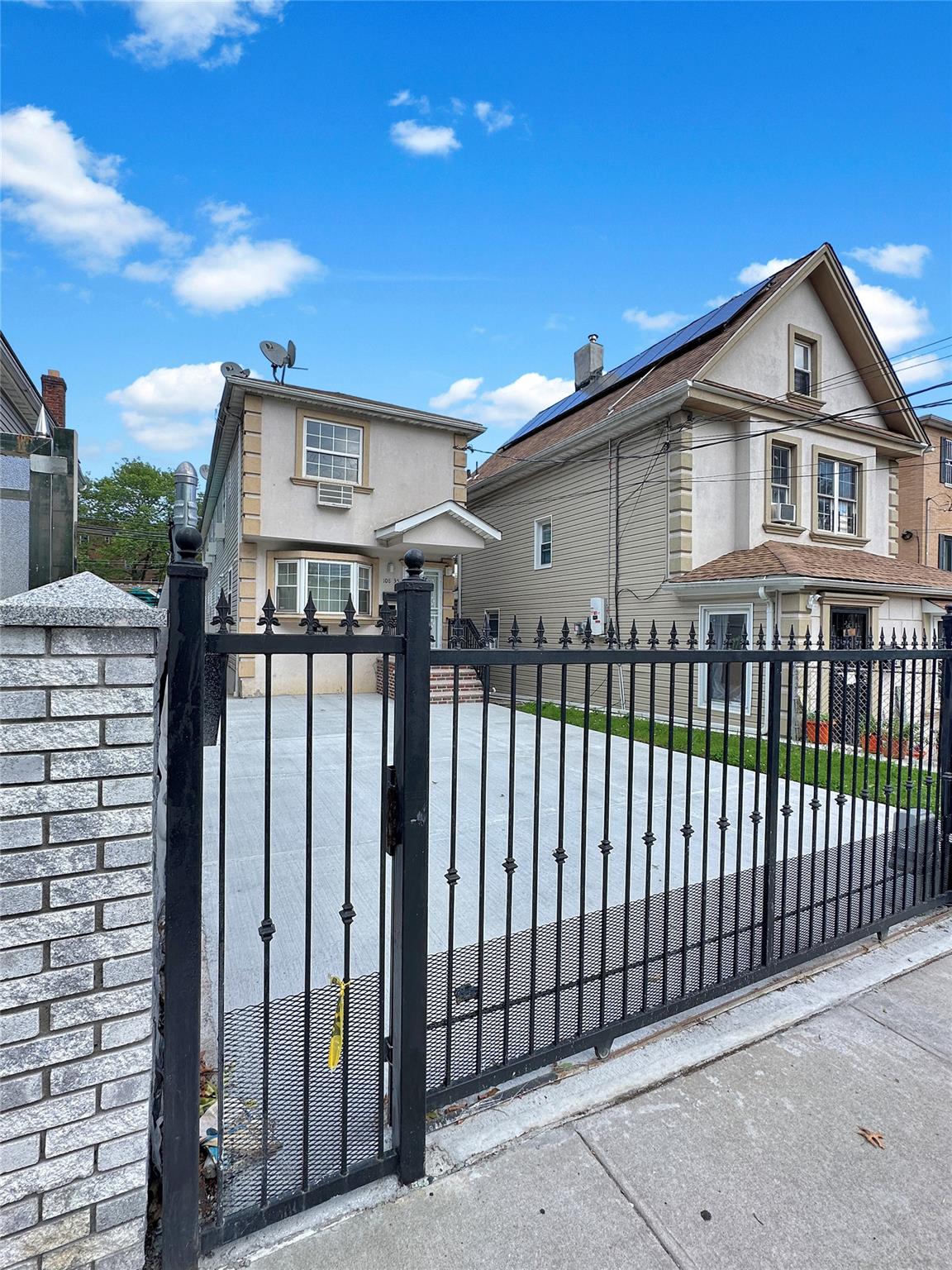 10835 157th Street Property Photo 1