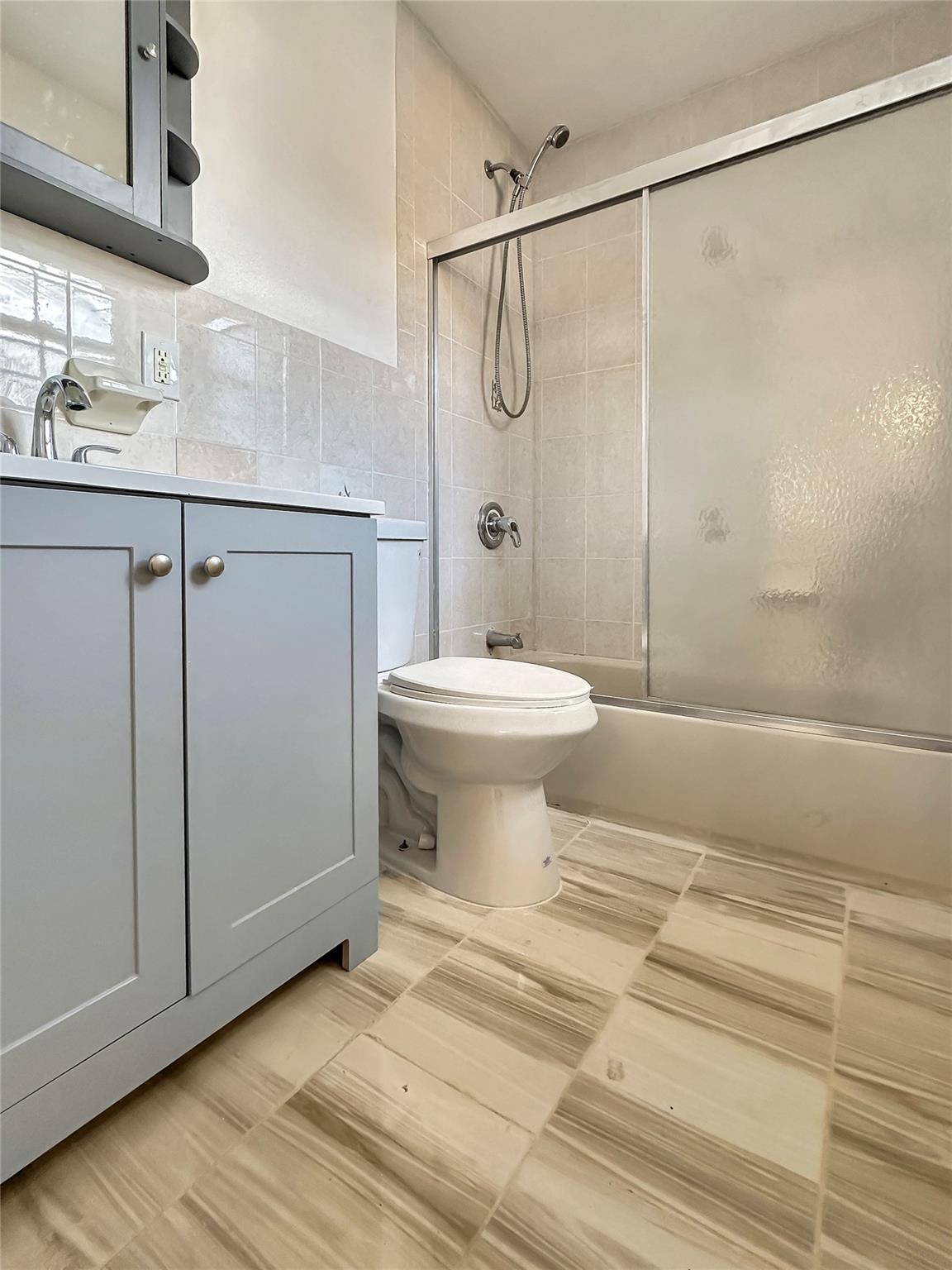 10835 157th Street Property Photo 4