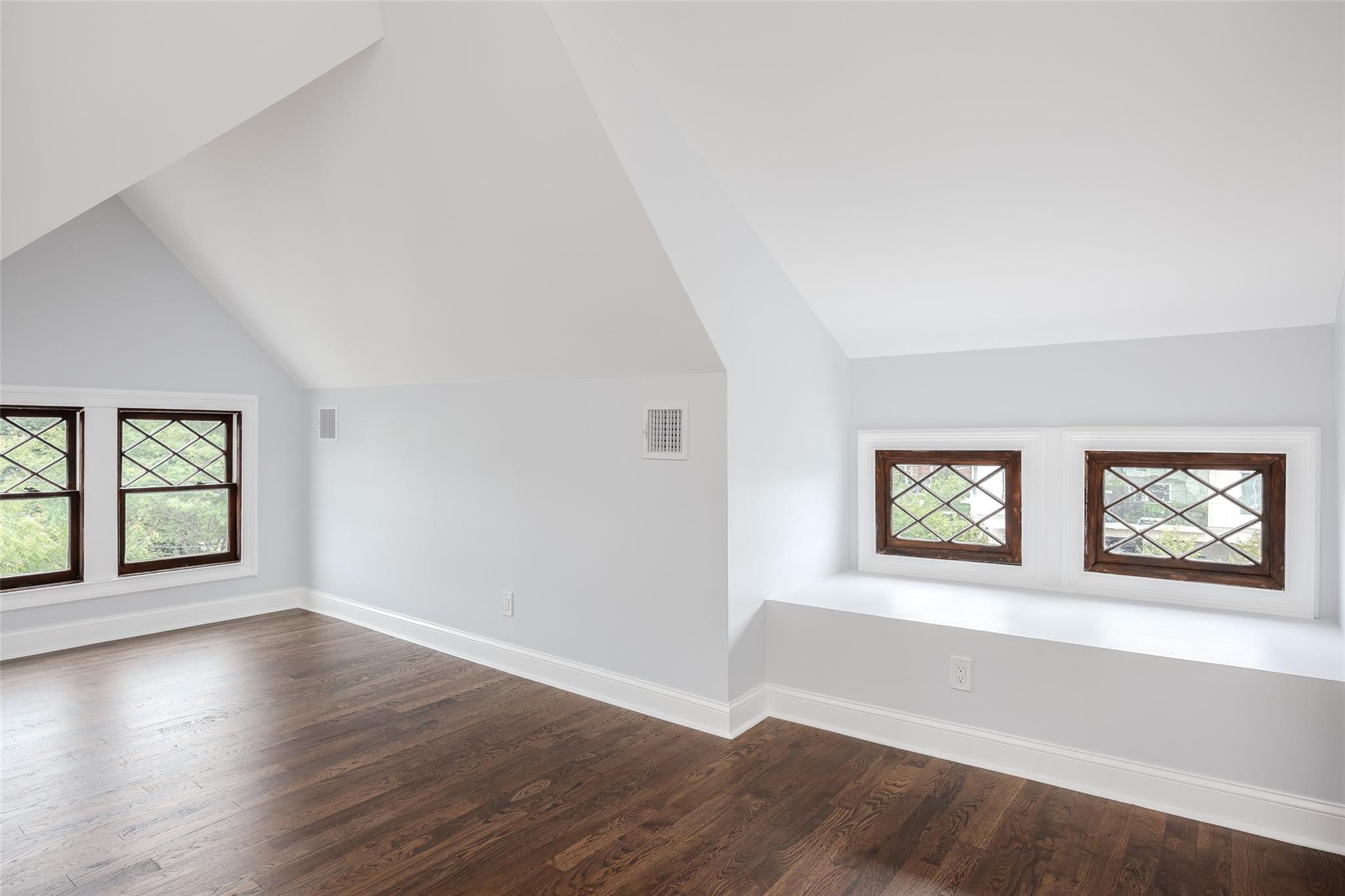 131 Ostrander Avenue Property Photo 35