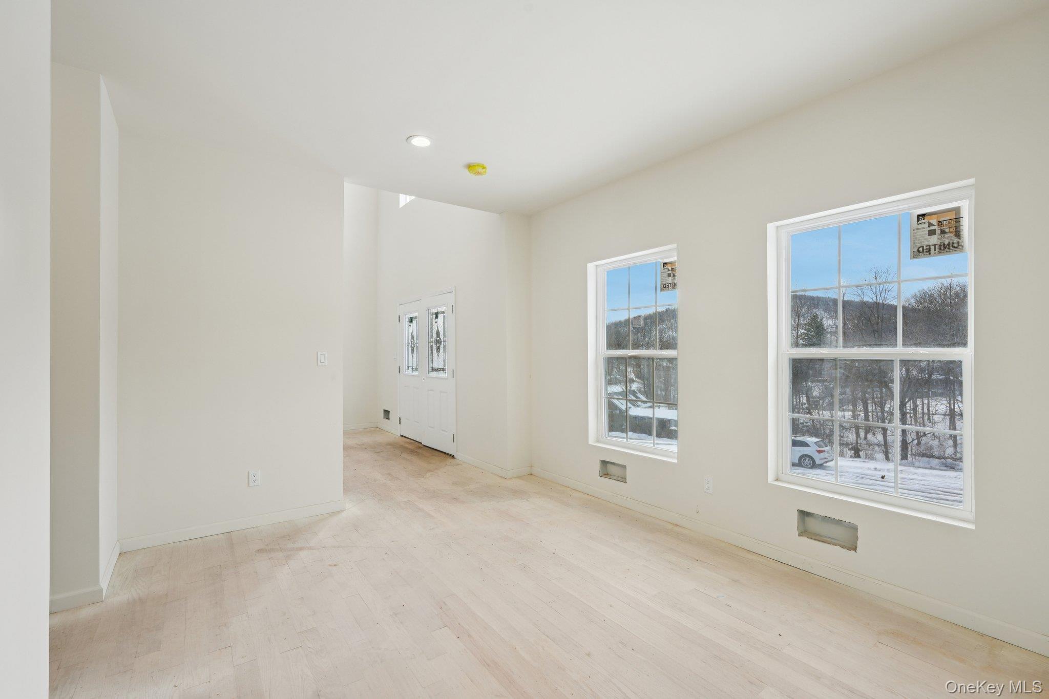 14 Vargas (aka 70 Jessup Ln) Circle Property Photo 16