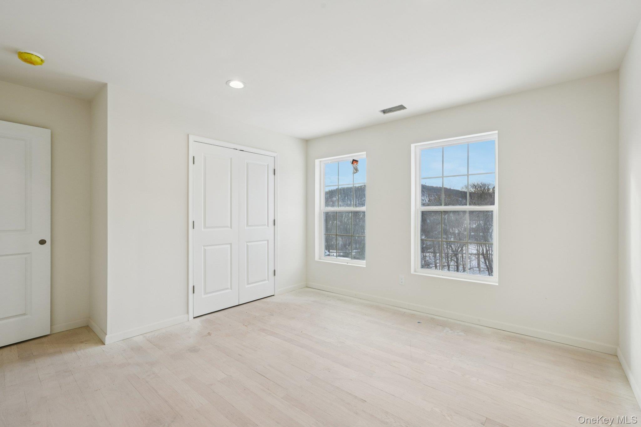 14 Vargas (aka 70 Jessup Ln) Circle Property Photo 23