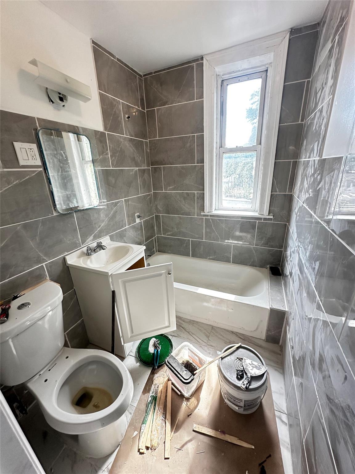 1661 East 172nd Street Property Photo 22