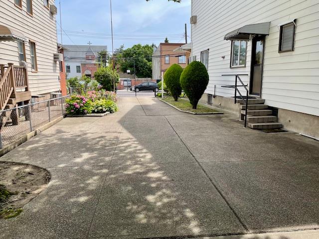 53-80 72nd Place Property Photo 17