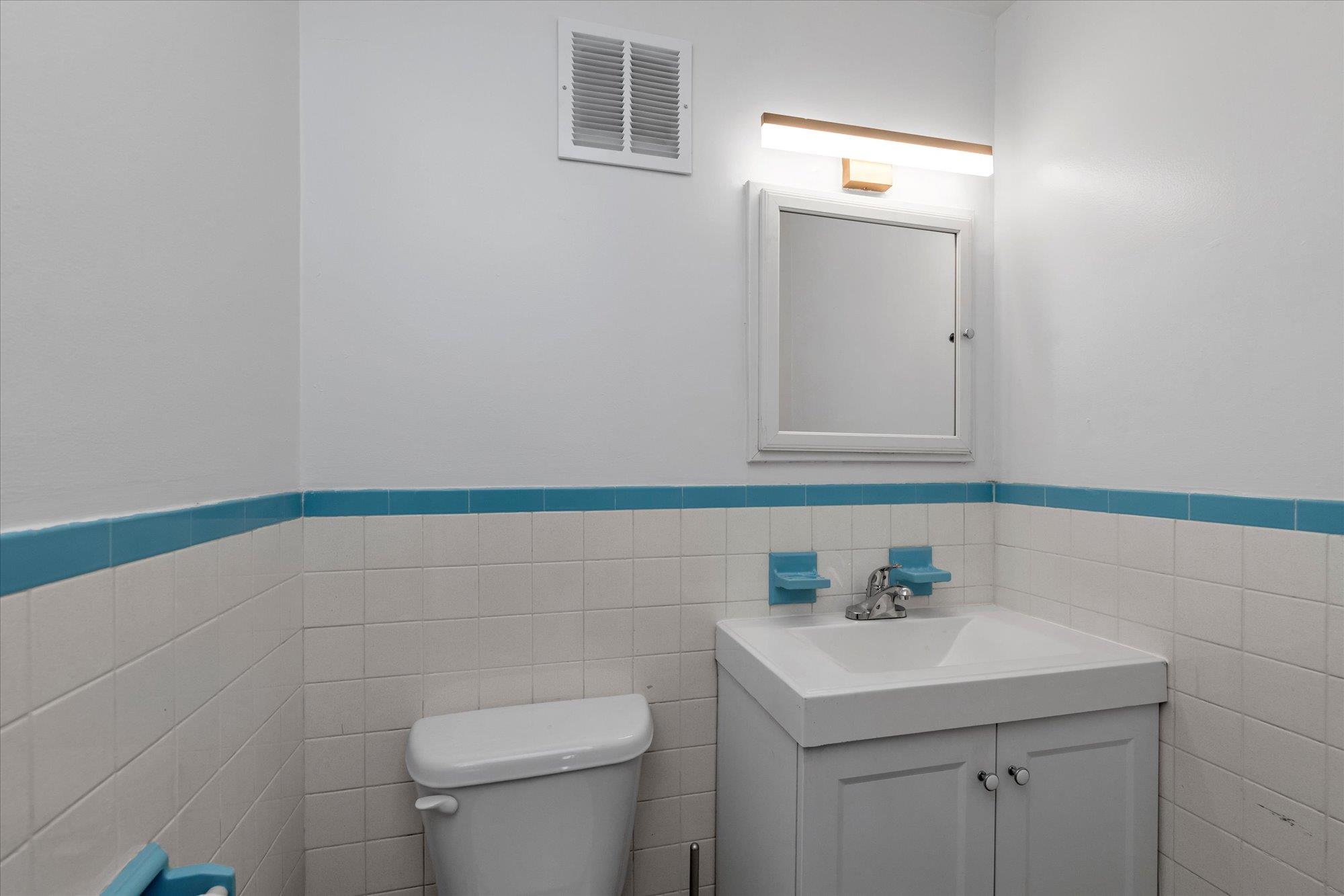 69-28 43rd Avenue Property Photo 26